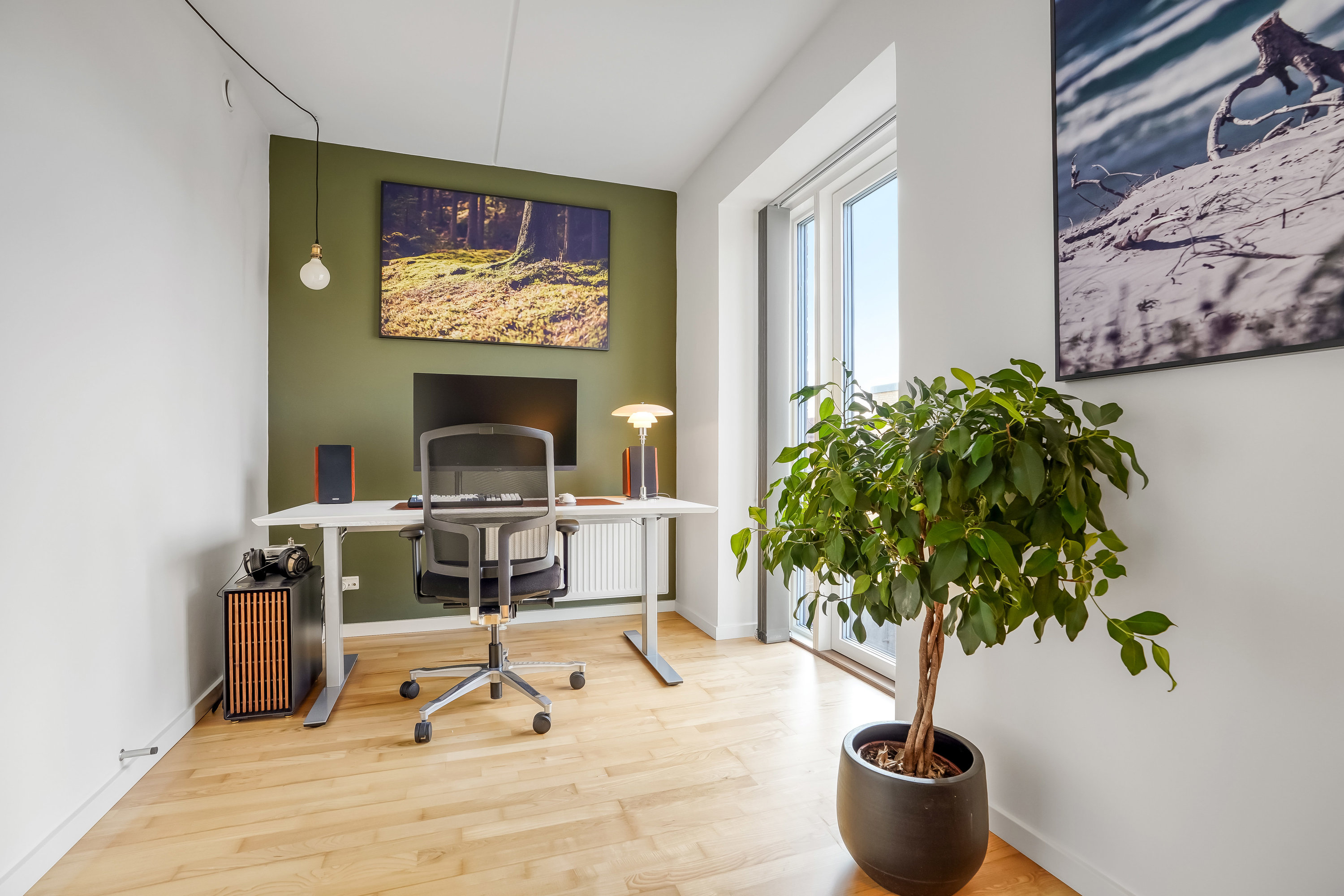 Fremhævet stue billede i fuldskærmstilstand. Billede af Sukkervænget 25, 5000 Odense C