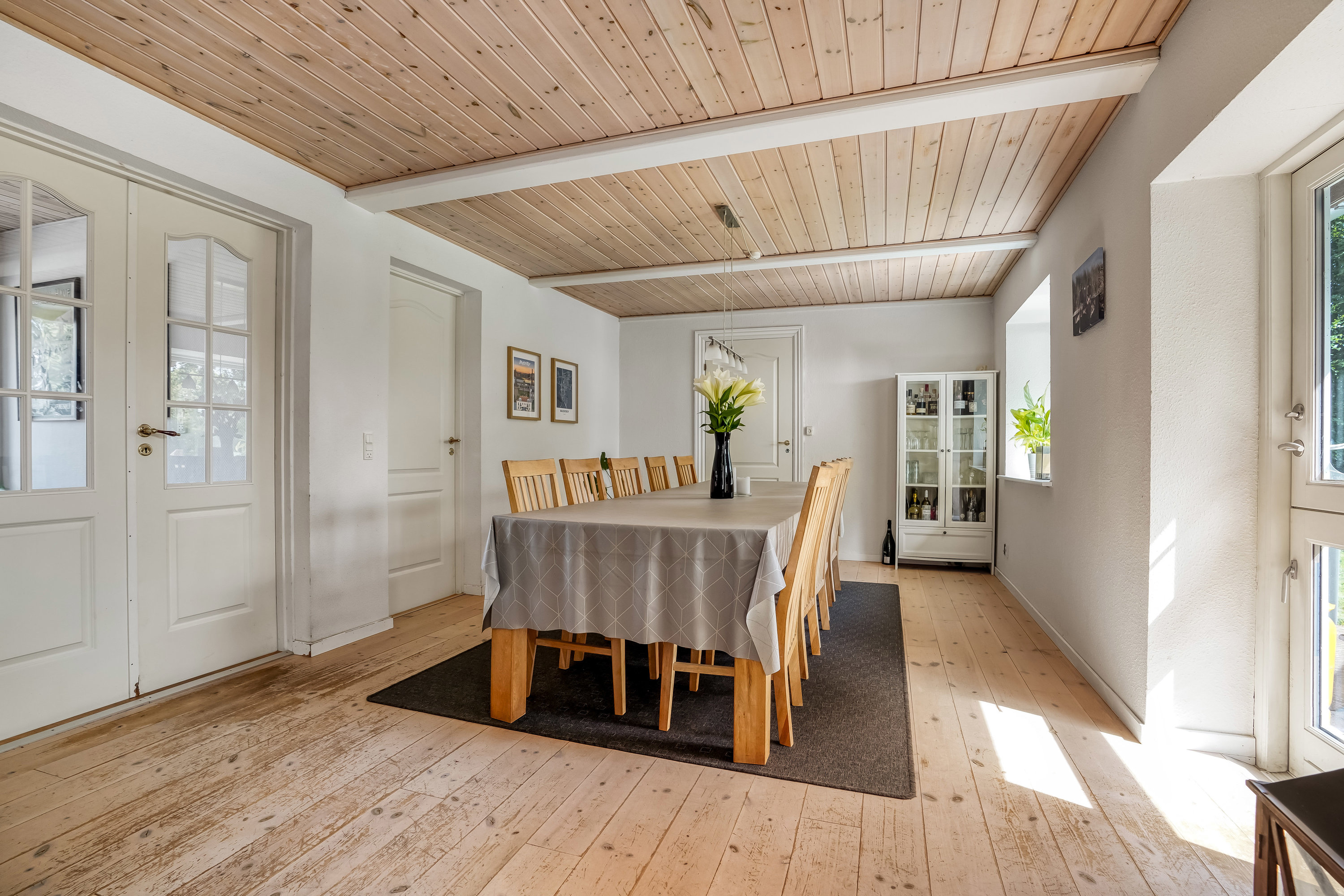 Fremhævet stue billede i fuldskærmstilstand. Billede af Hårupvej 38, Hårup, 8740 Brædstrup