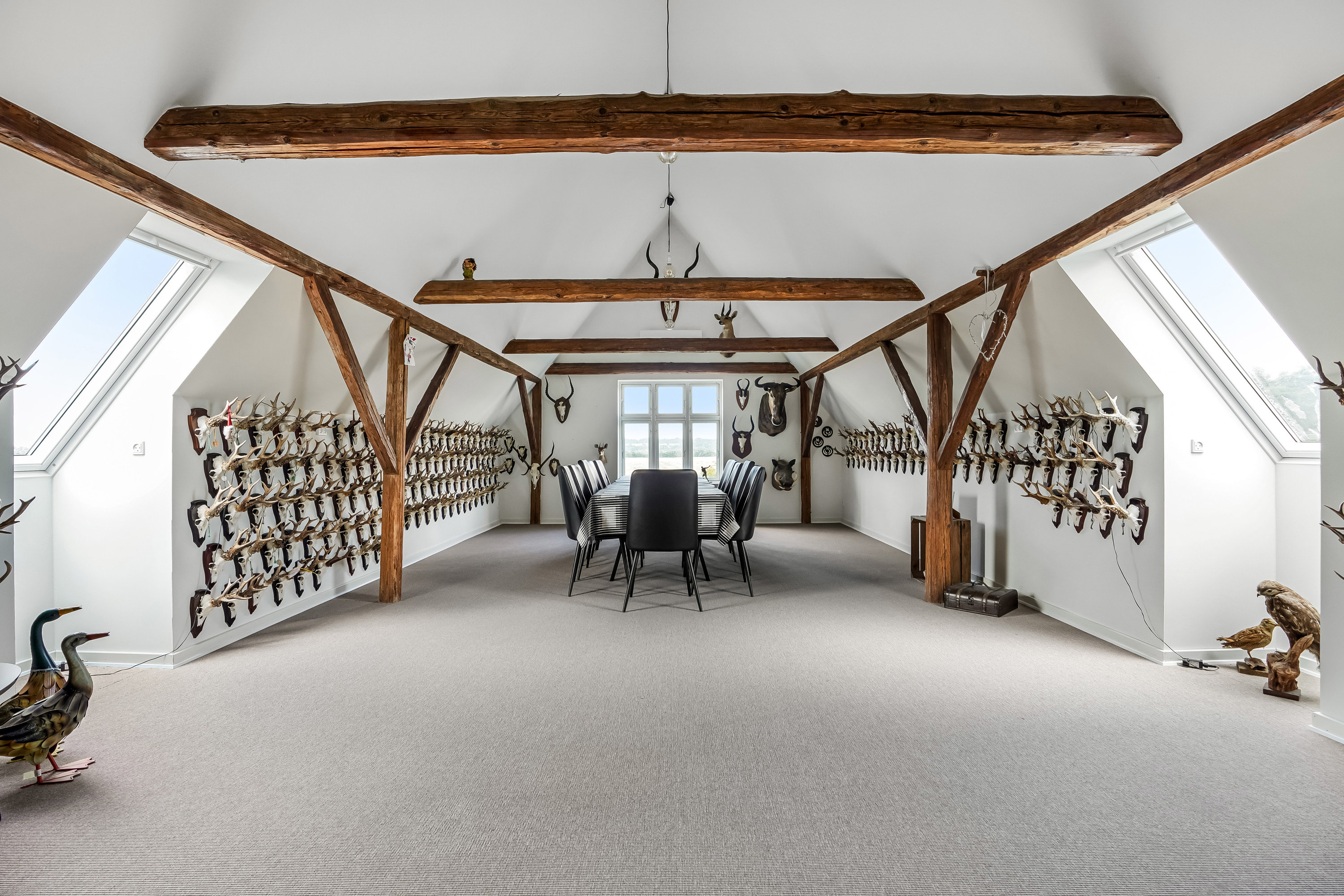 Fremhævet stue billede i fuldskærmstilstand. Billede af Skovløkken 5, 5580 Nørre Aaby