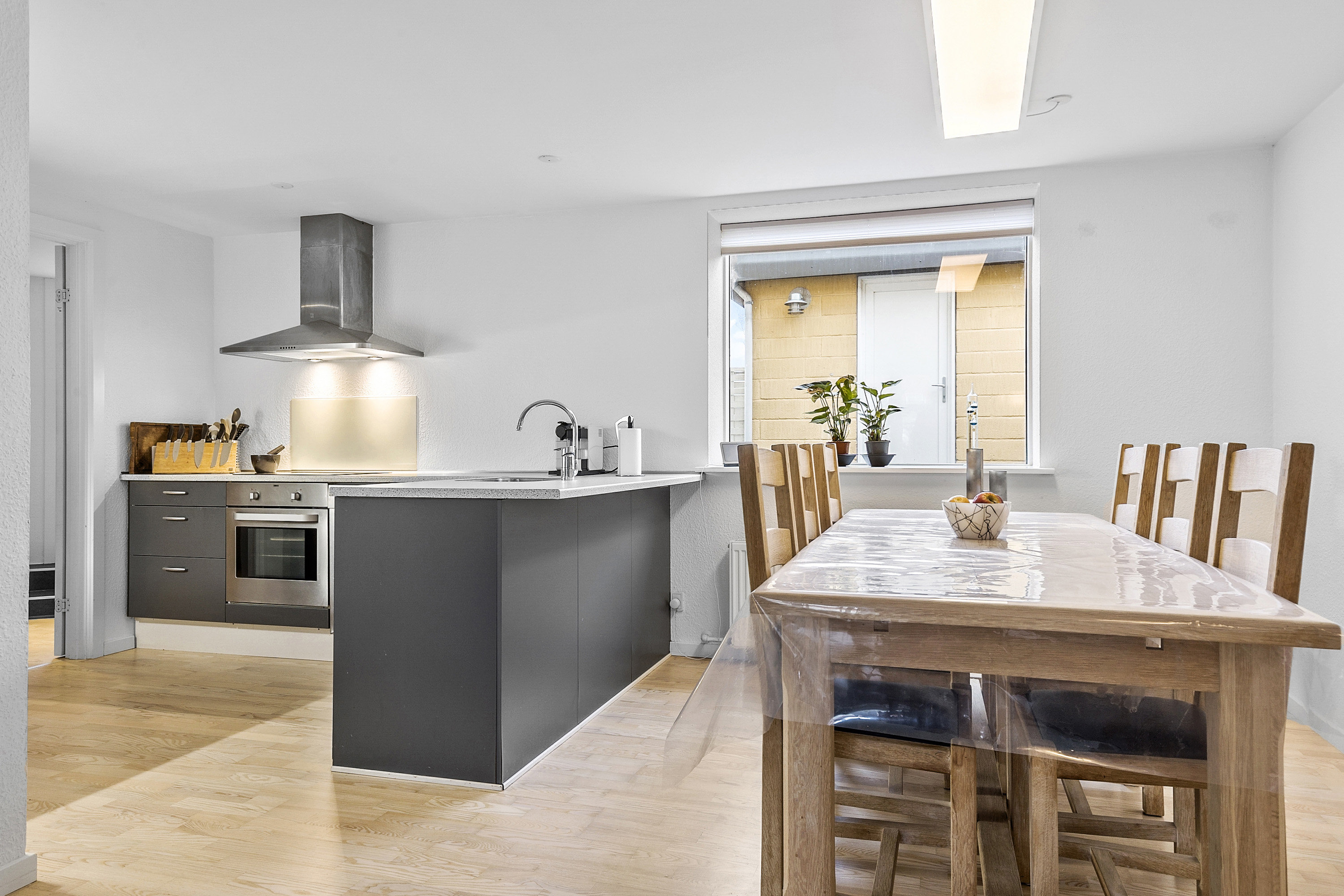 Miniaturebillede 1: . Billede af Lillegade 2, kld.., Vorup, 8940 Randers SV