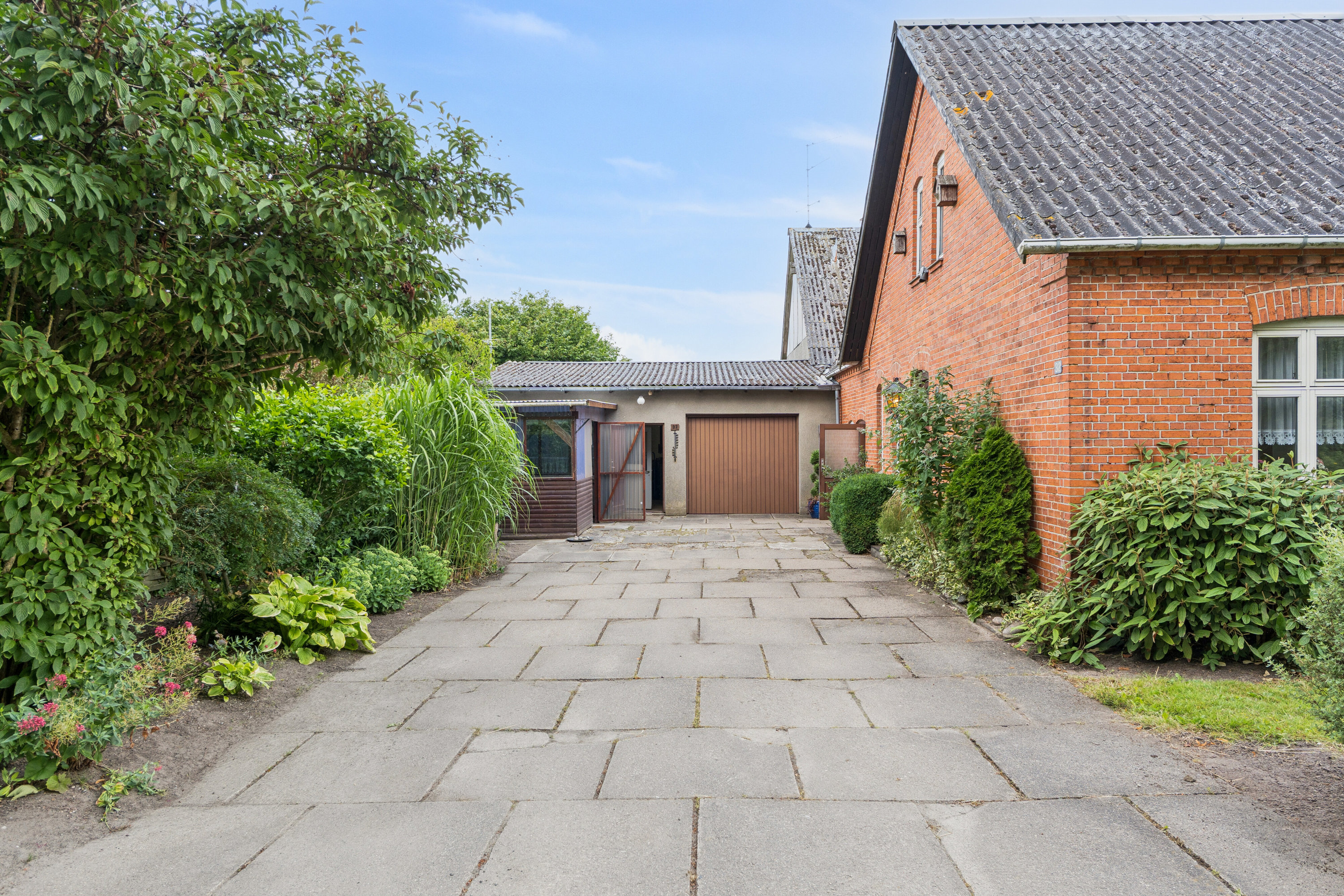 Fremhævet set fra vejen billede i fuldskærmstilstand. Billede af Egensevej 32, Egense Mark, 5450 Otterup