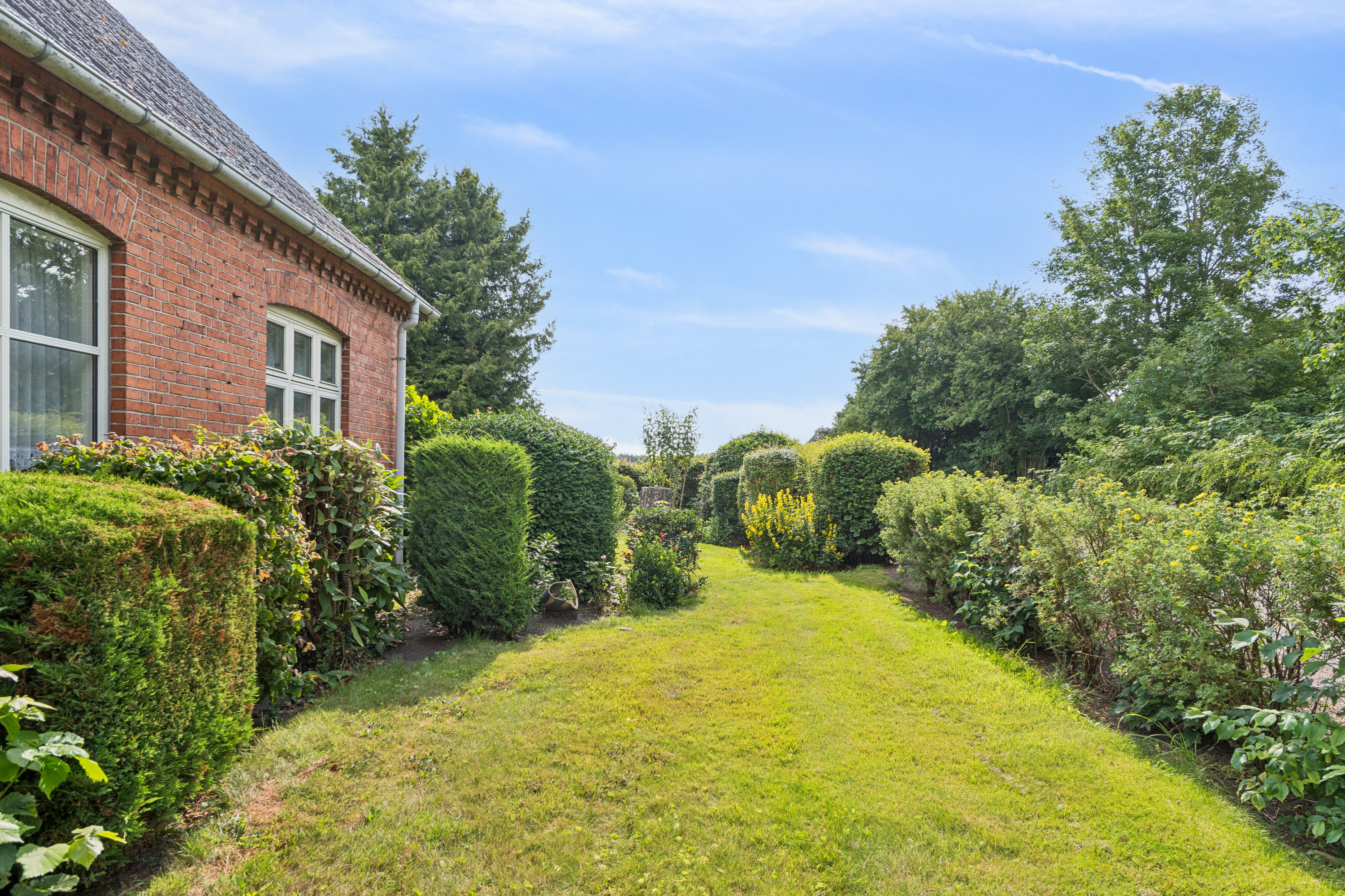 Fremhævet set fra haven billede i fuldskærmstilstand. Billede af Egensevej 32, Egense Mark, 5450 Otterup