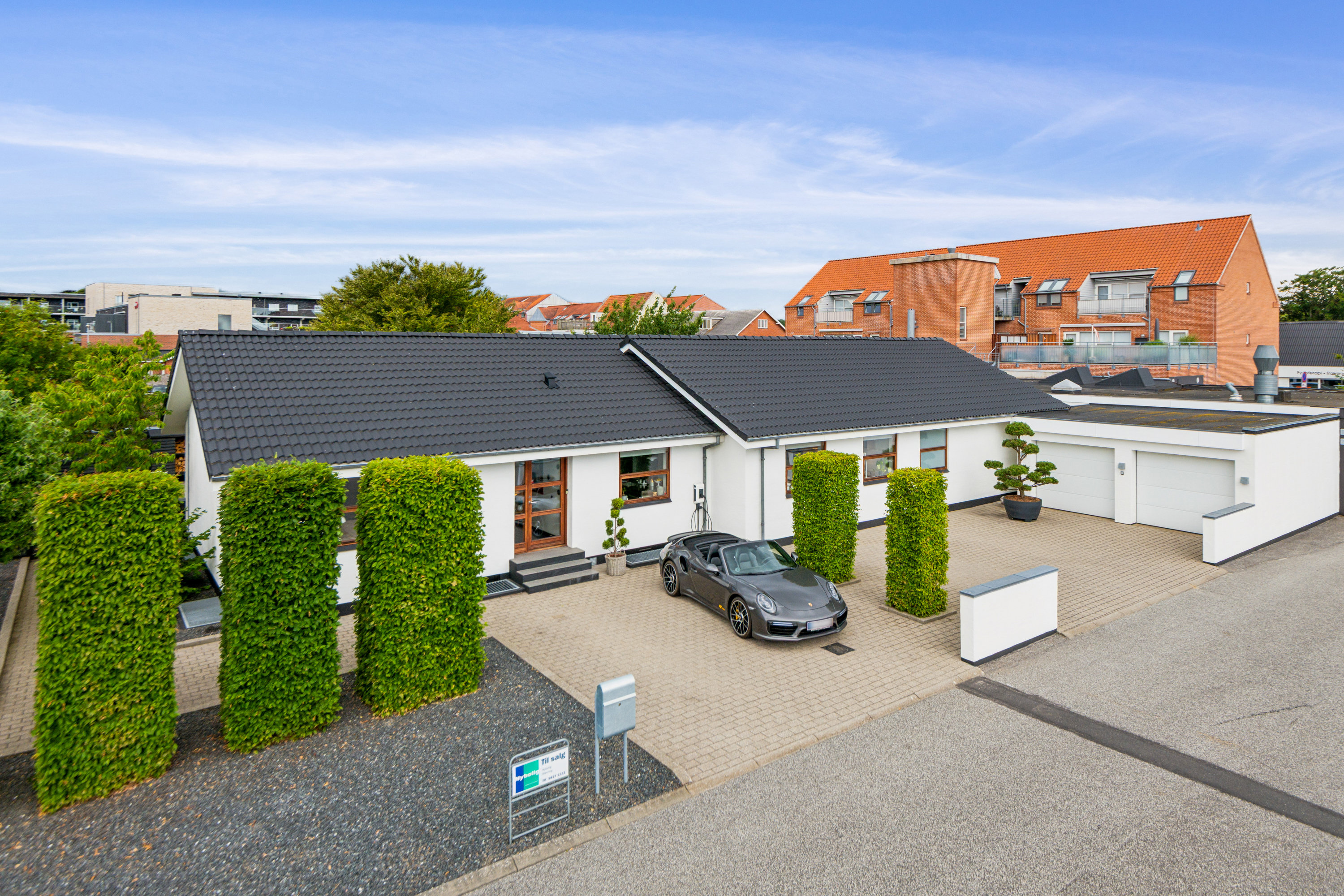 Fremhævet ejendom billede i fuldskærmstilstand. Billede af Tjørnealle 2, 9530 Støvring