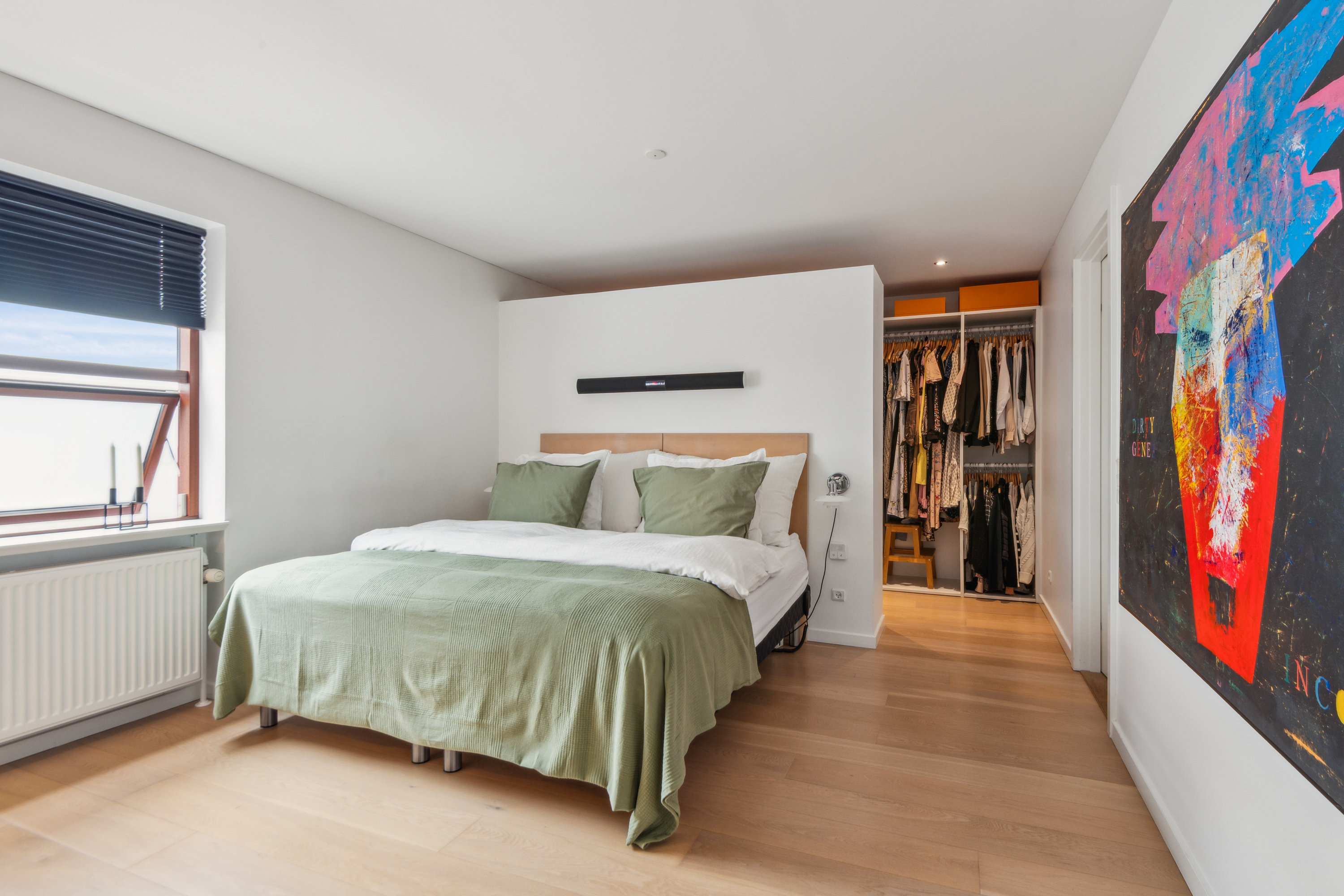 Fremhævet soveværelse billede i fuldskærmstilstand. Billede af Tjørnealle 2, 9530 Støvring