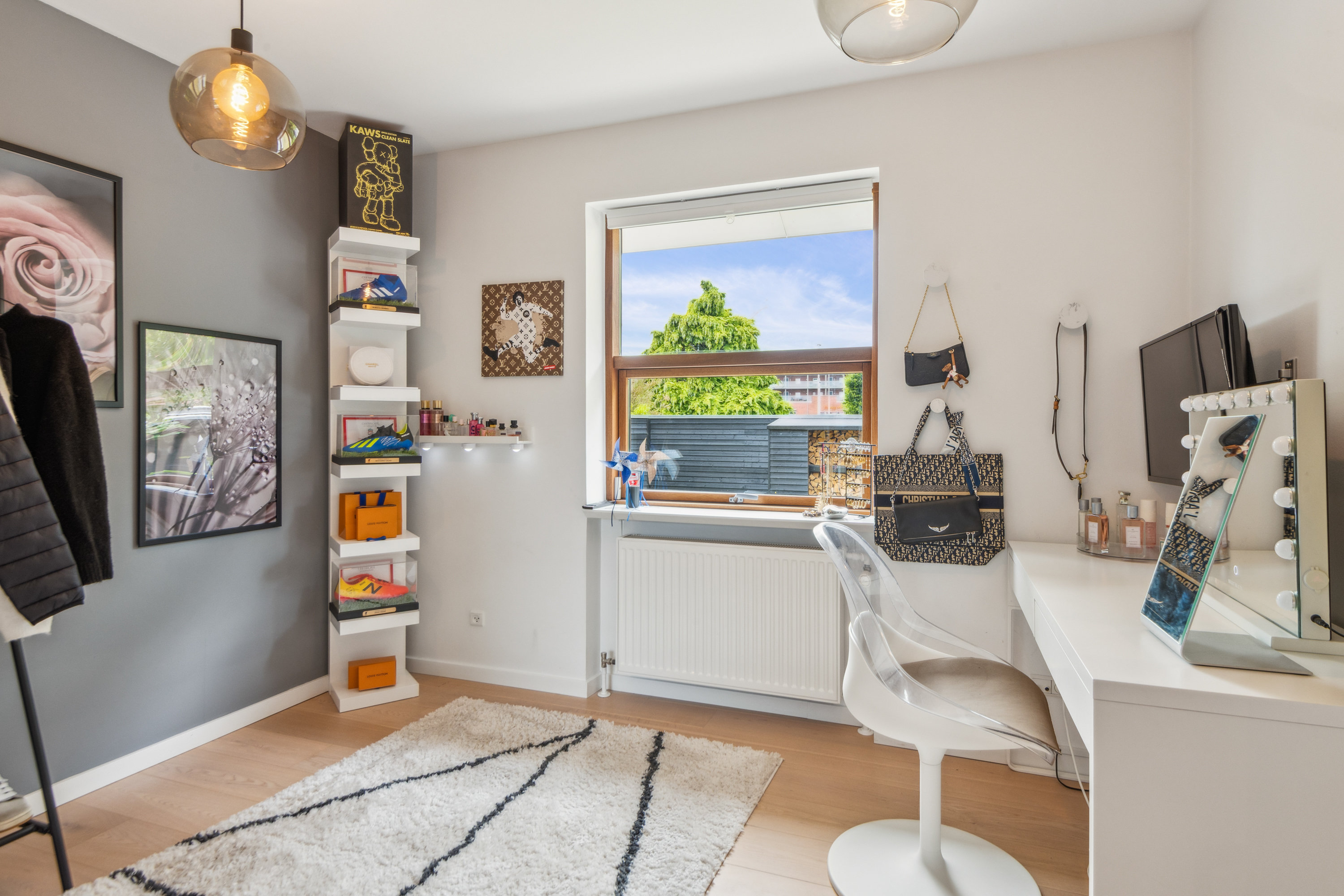 Fremhævet værelse billede i fuldskærmstilstand. Billede af Tjørnealle 2, 9530 Støvring