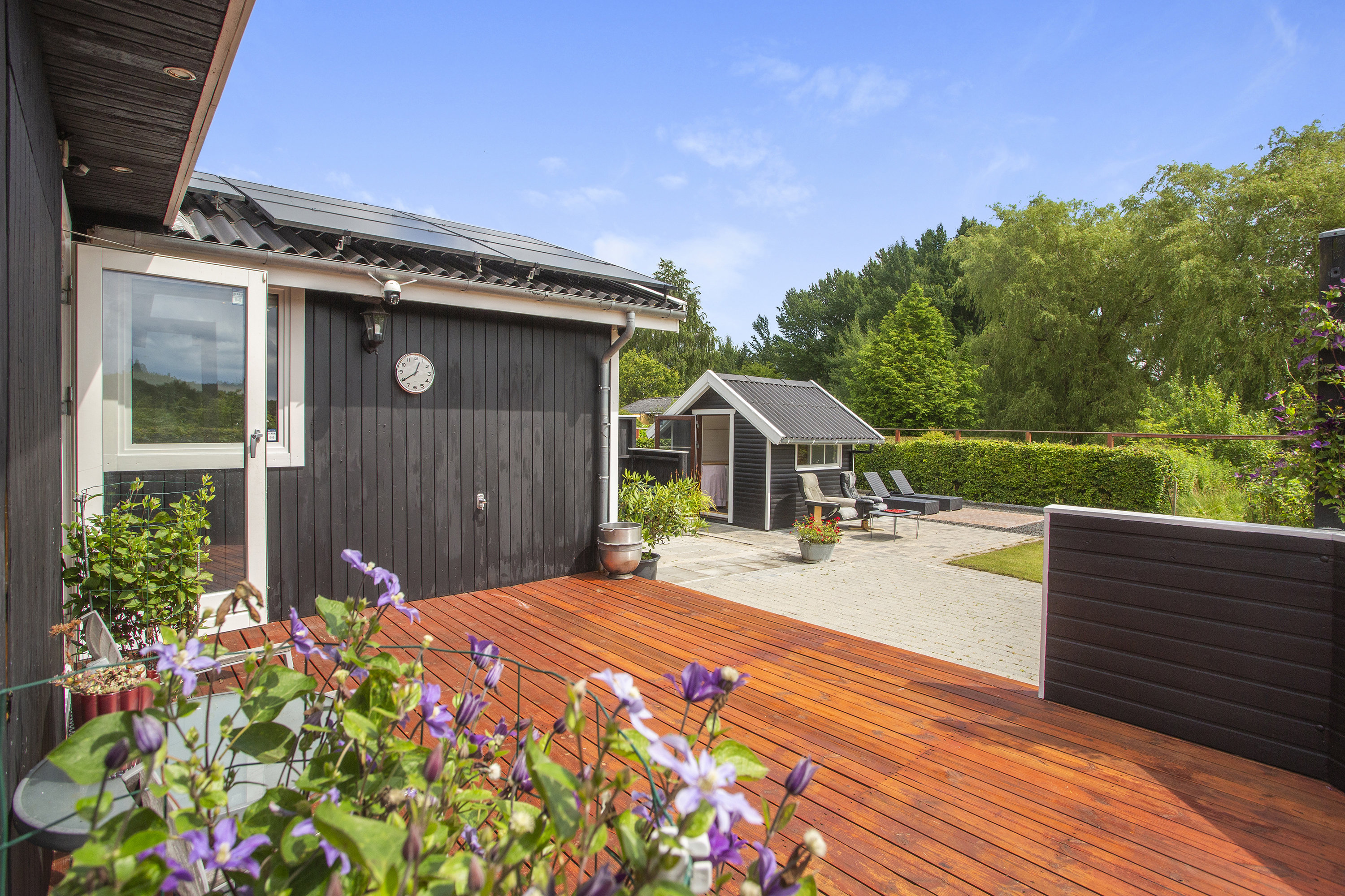 Fremhævet terrasse billede i fuldskærmstilstand. Billede af Huginsvej 19, 2740 Skovlunde