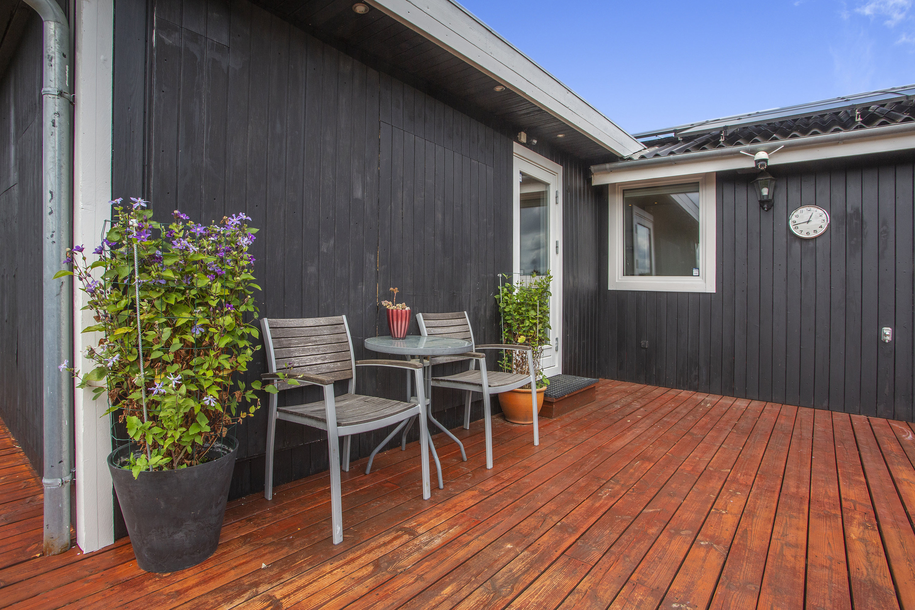 Fremhævet terrasse billede i fuldskærmstilstand. Billede af Huginsvej 19, 2740 Skovlunde