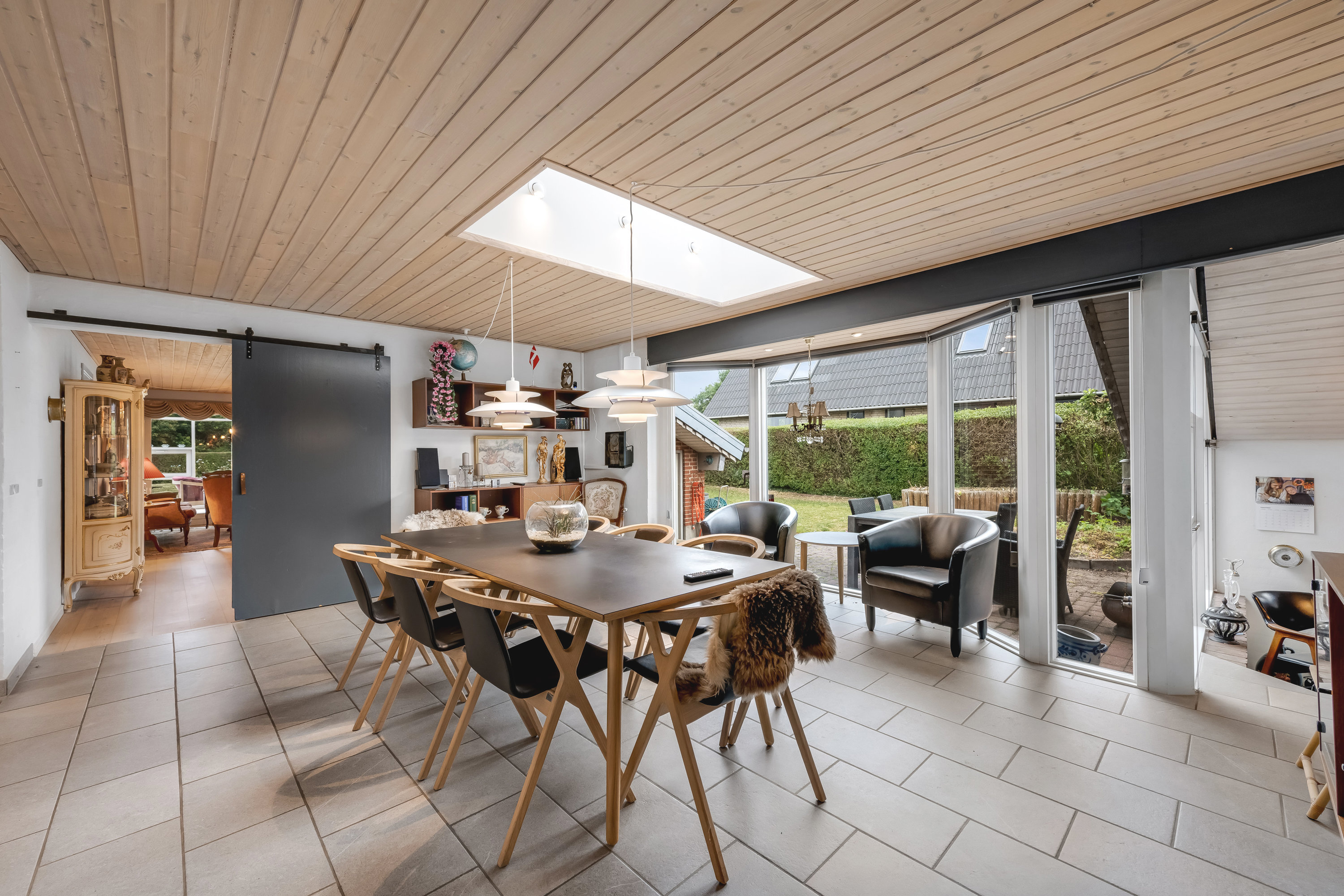 Fremhævet stue billede i fuldskærmstilstand. Billede af Heboltoft 50, Velling, 6950 Ringkøbing