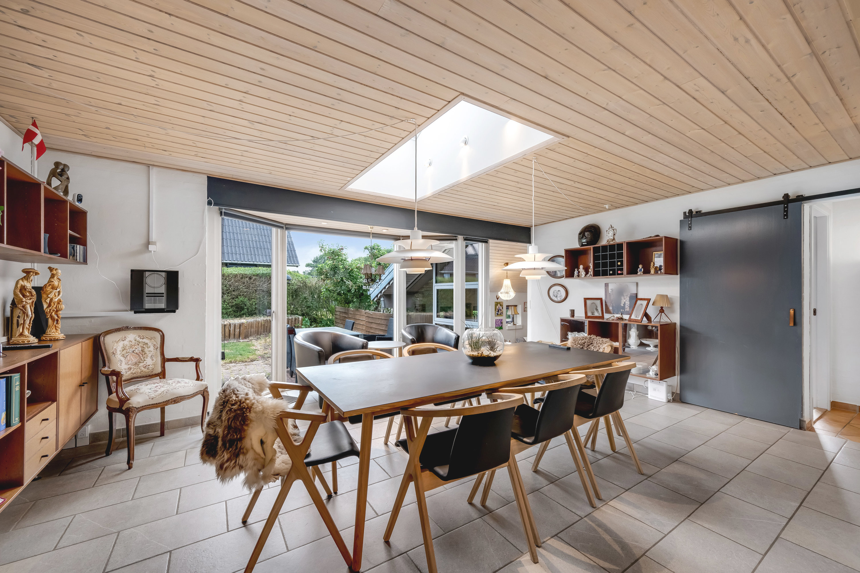 Fremhævet stue billede i fuldskærmstilstand. Billede af Heboltoft 50, Velling, 6950 Ringkøbing