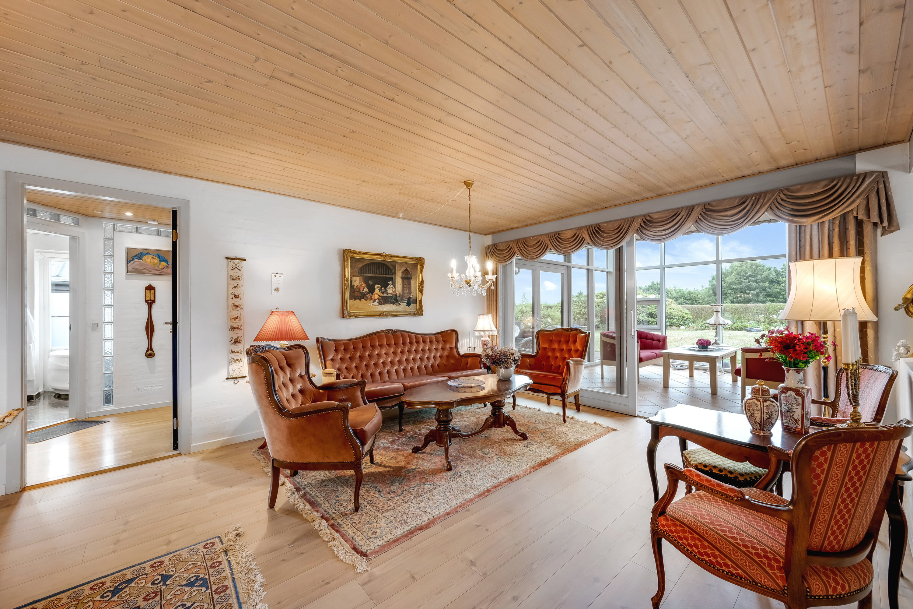 Fremhævet stue billede i fuldskærmstilstand. Billede af Heboltoft 50, Velling, 6950 Ringkøbing