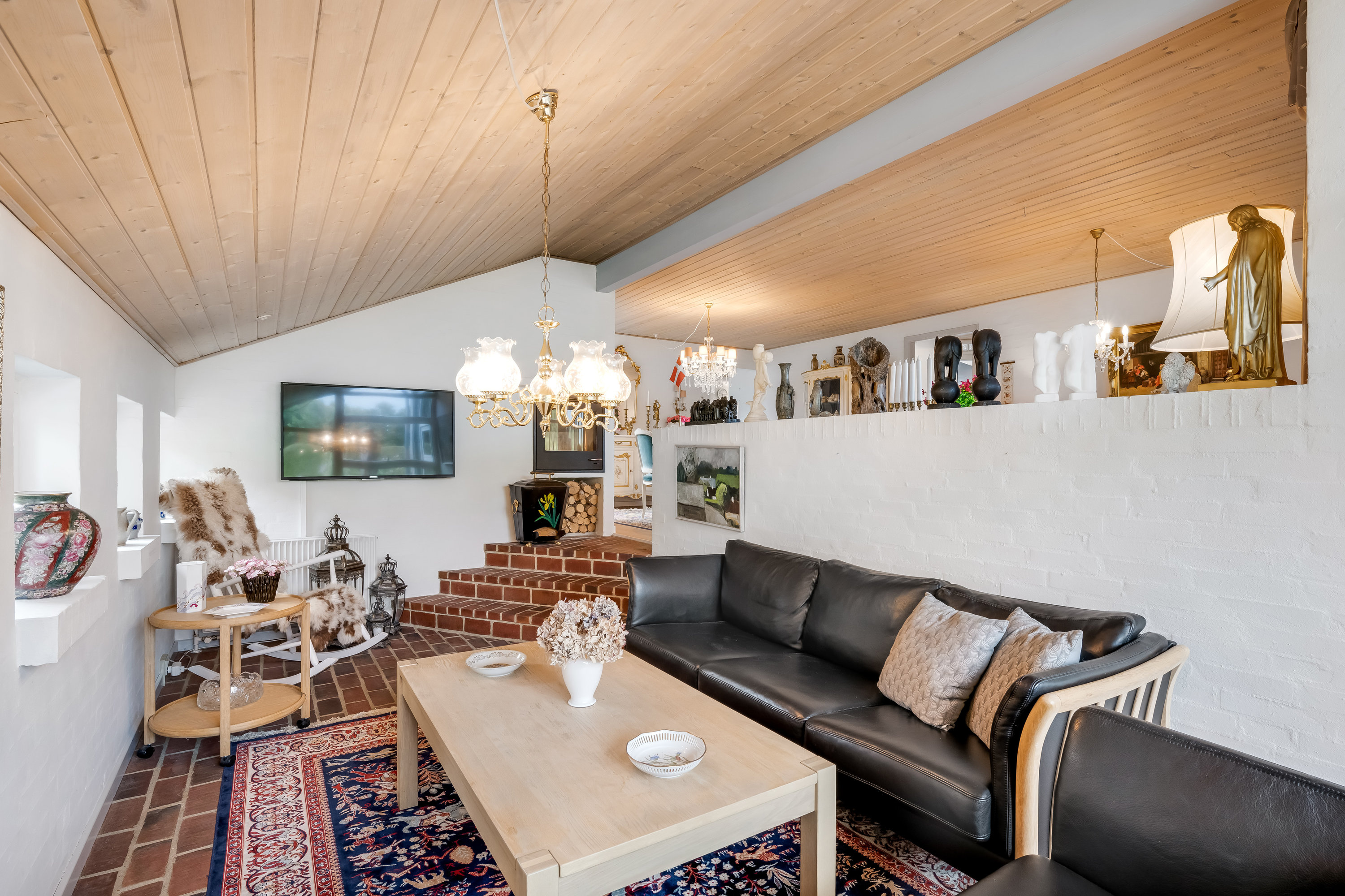 Fremhævet stue billede i fuldskærmstilstand. Billede af Heboltoft 50, Velling, 6950 Ringkøbing