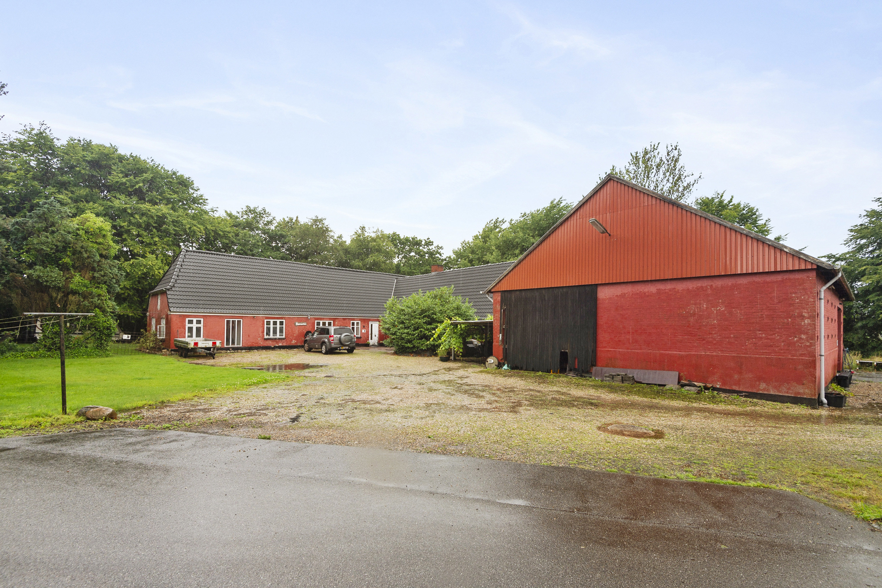 Fremhævet ejendommen billede i fuldskærmstilstand. Billede af Varde Landevej 65, Biltoft, 6800 Varde