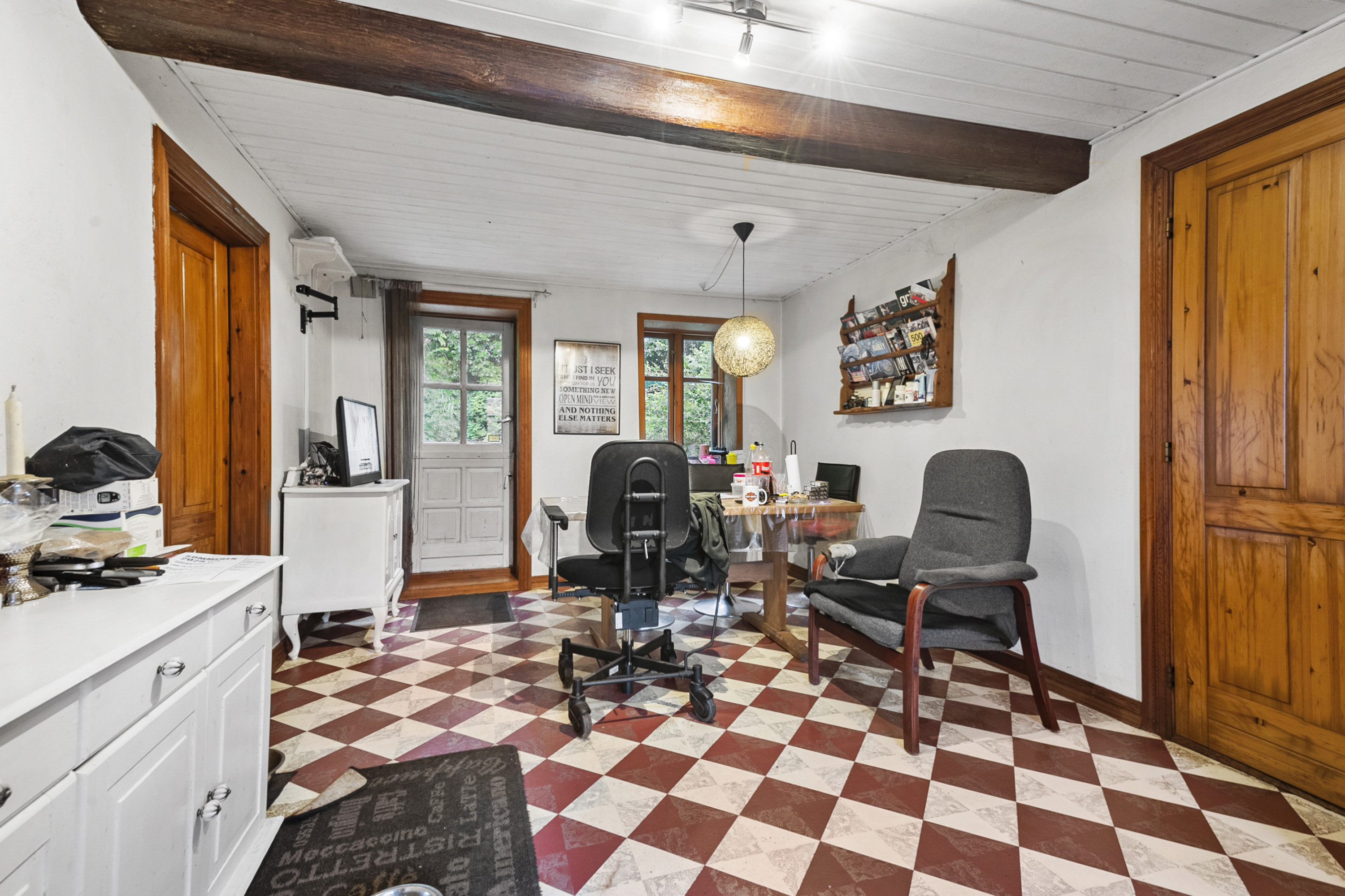 Fremhævet stue billede i fuldskærmstilstand. Billede af Varde Landevej 65, Biltoft, 6800 Varde