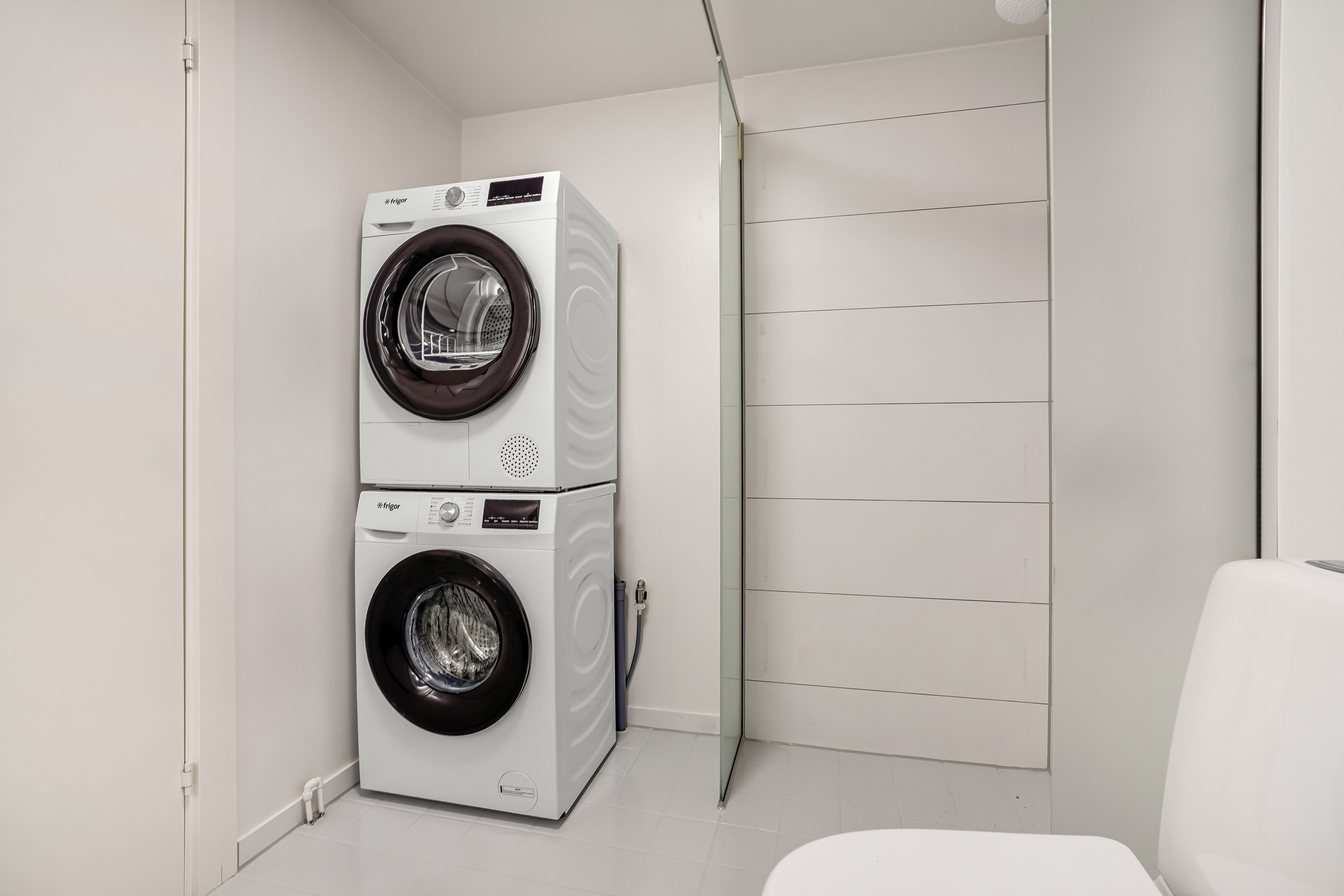 Fremhævet toilet billede i fuldskærmstilstand. Billede af Nyborgvej 30, st.. 11., 5000 Odense C