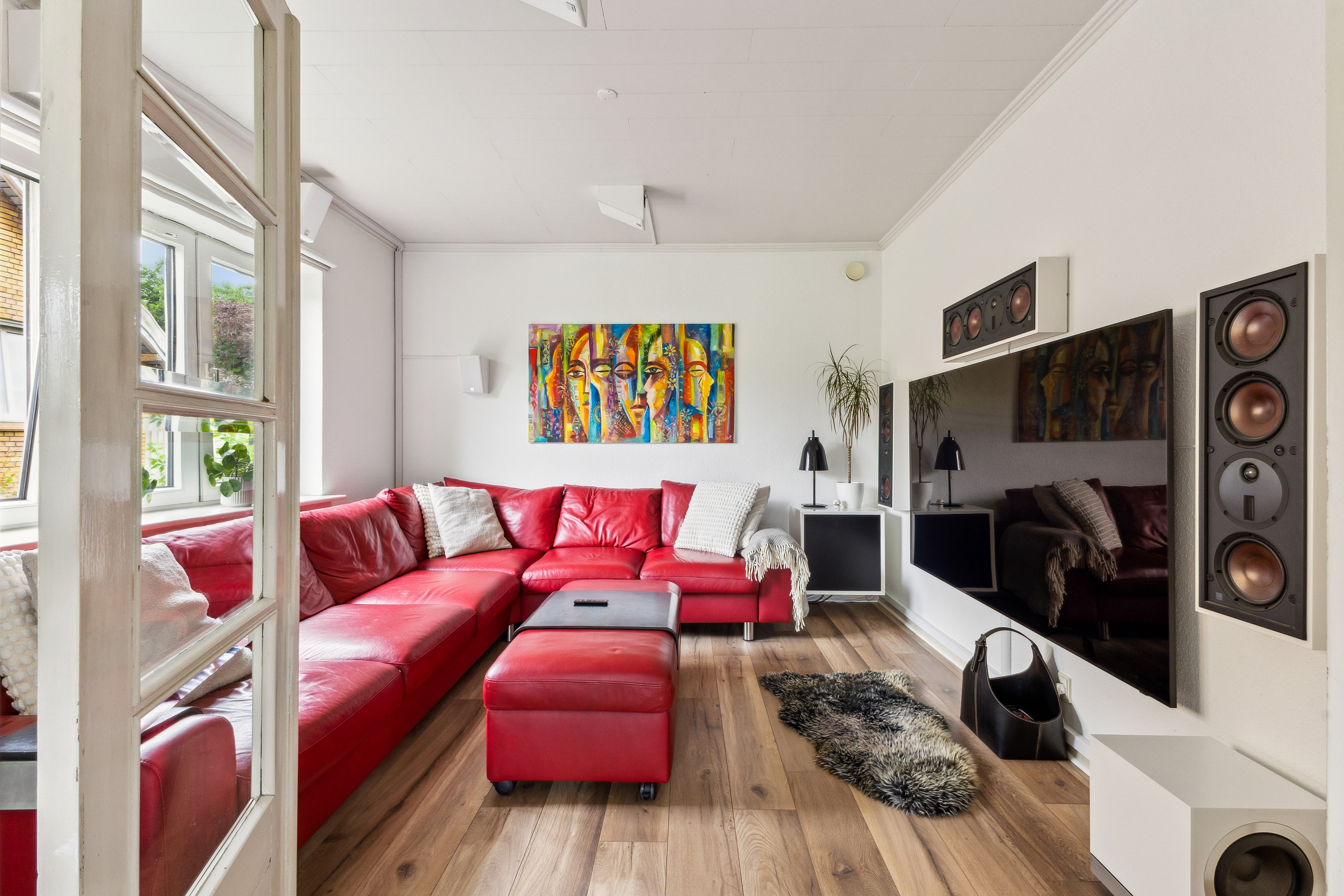 Fremhævet stue billede i fuldskærmstilstand. Billede af Skolevej 17, Vester Sottrup, 6400 Sønderborg