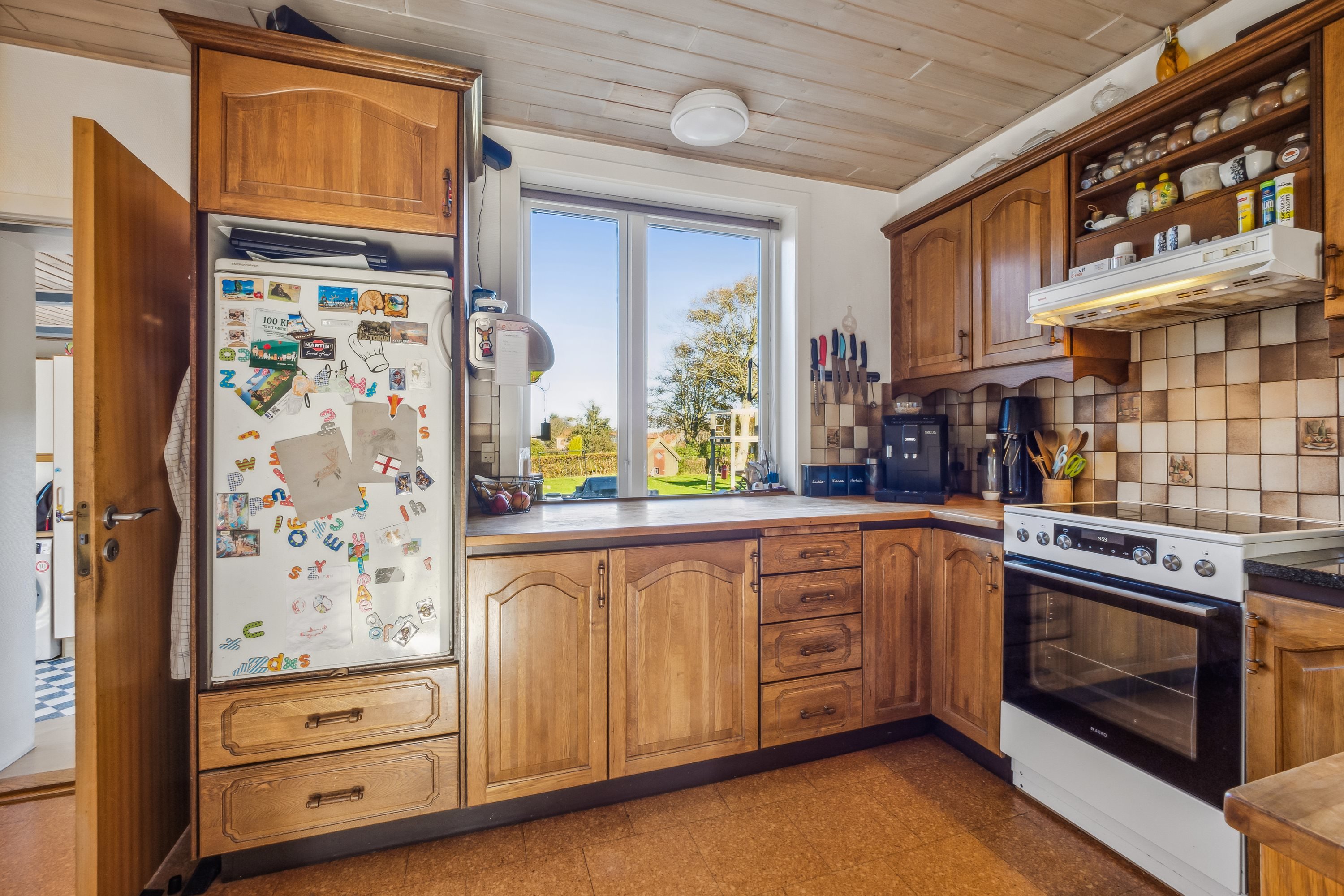 Fremhævet køkken billede i fuldskærmstilstand. Billede af Aalborgvej 195, 7742 Vesløs