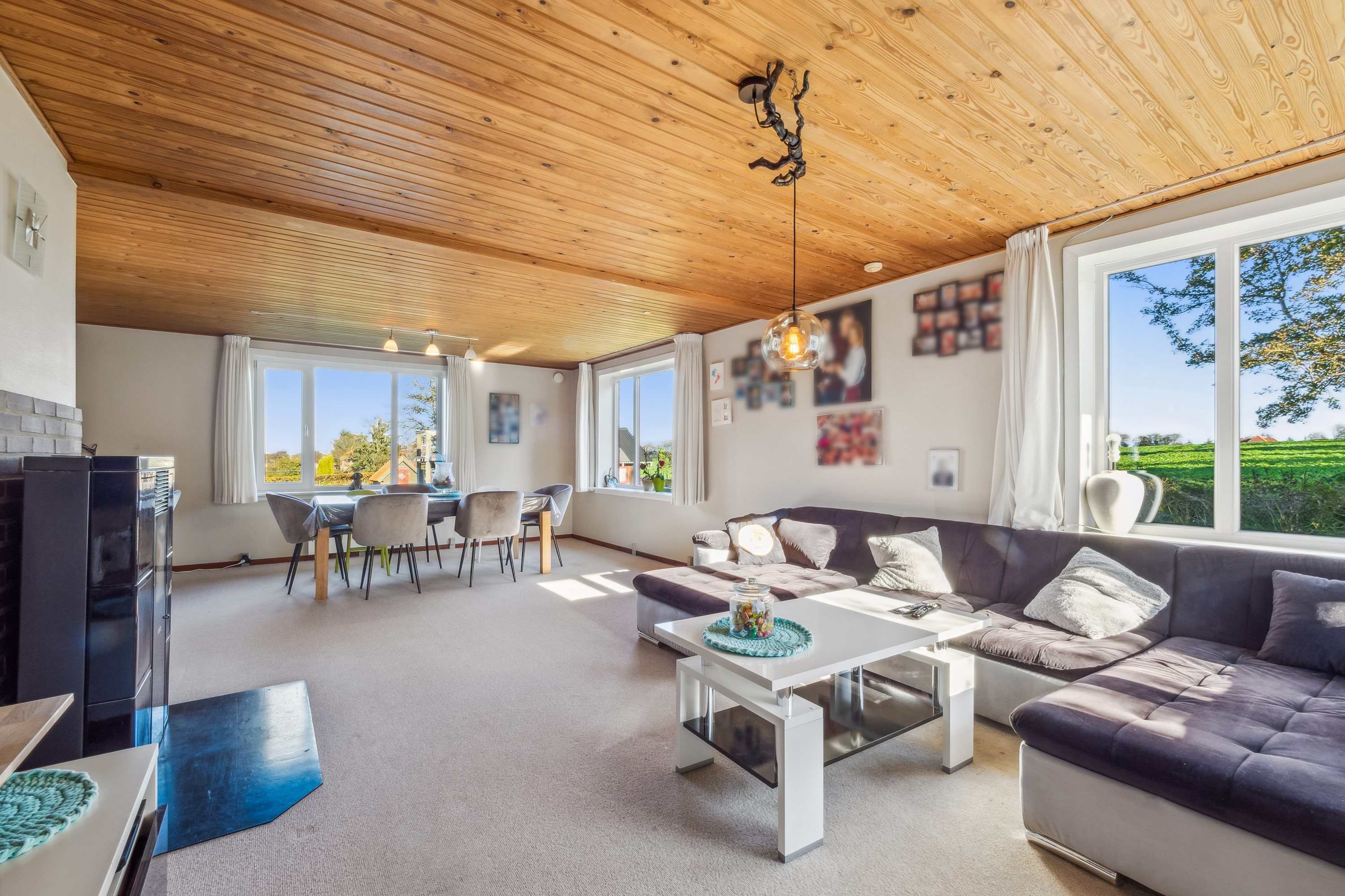 Fremhævet stue billede i fuldskærmstilstand. Billede af Aalborgvej 195, 7742 Vesløs