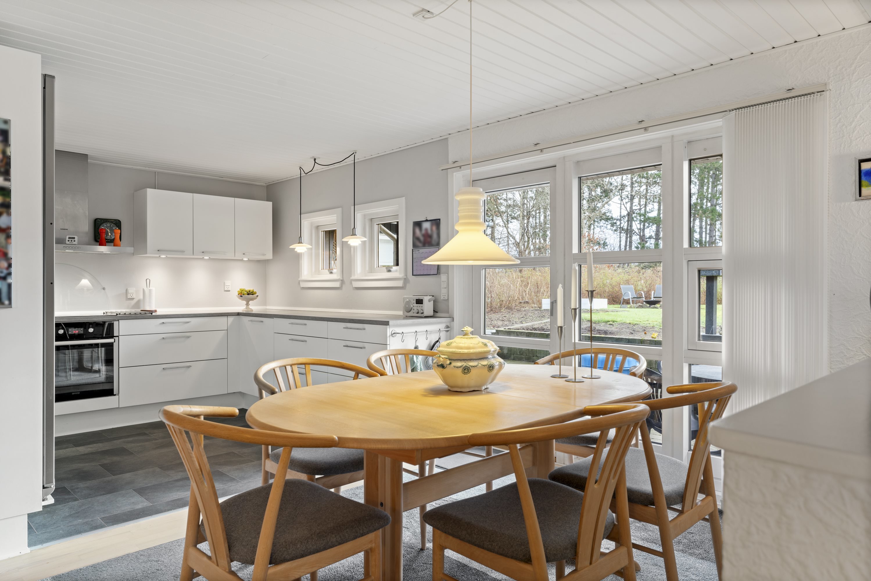 Fremhævet køkken-alrum billede i fuldskærmstilstand. Billede af Skjoldsvej 17, Hønsinge L, 4560 Vig