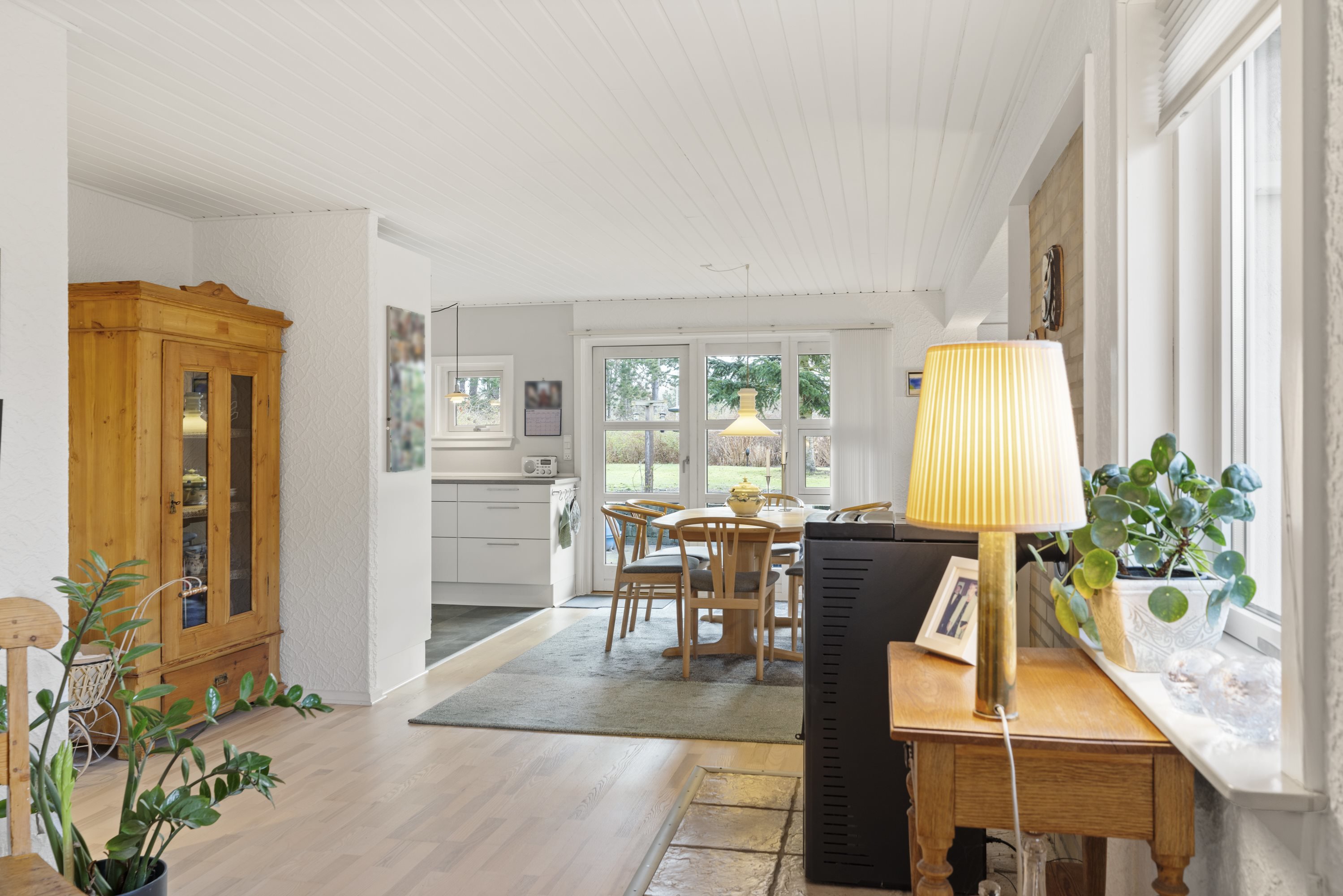 Fremhævet køkken-alrum billede i fuldskærmstilstand. Billede af Skjoldsvej 17, Hønsinge L, 4560 Vig