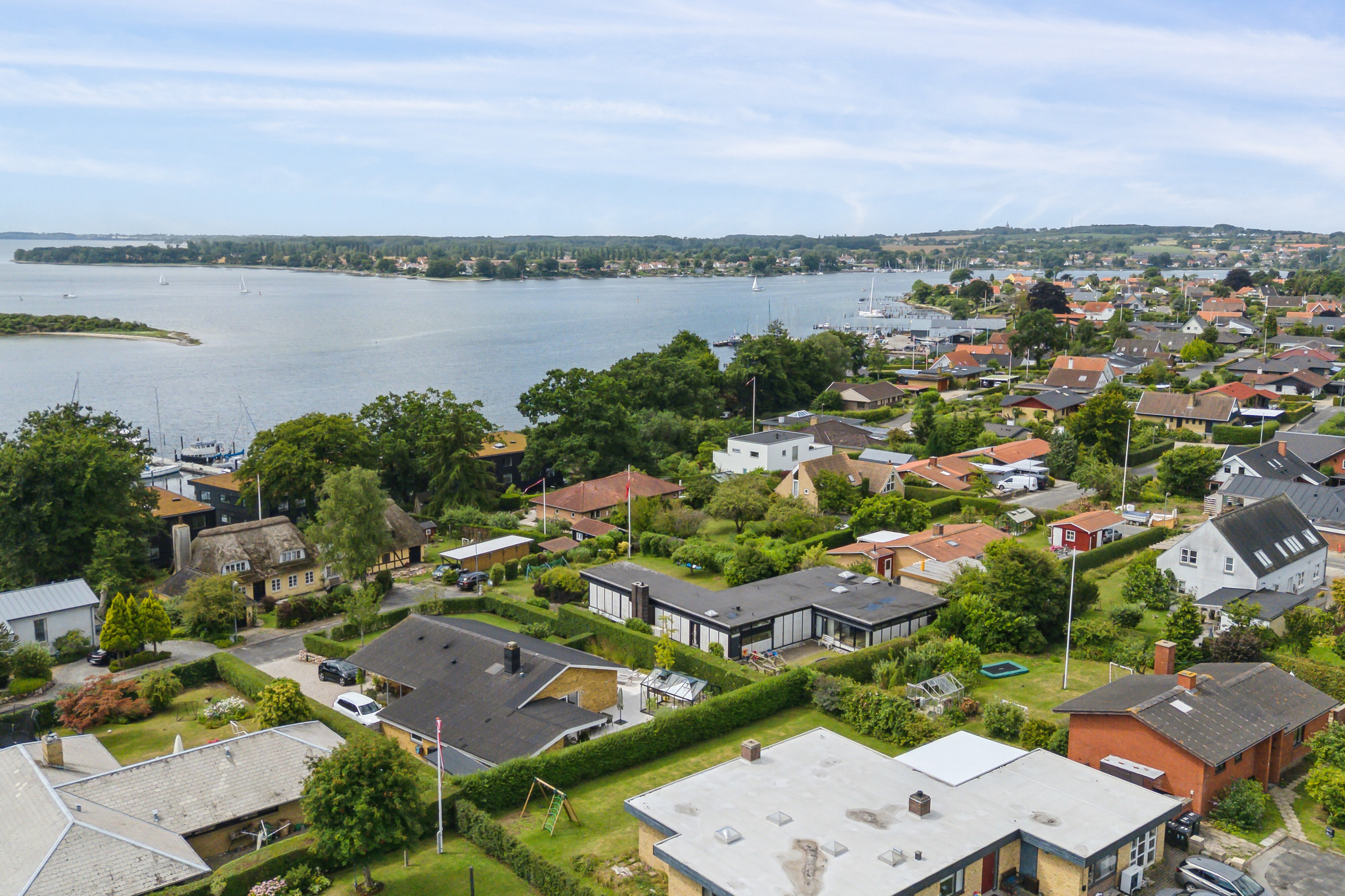 Fremhævet luftfoto billede i fuldskærmstilstand. Billede af Baldersvænget 10, Thurø, 5700 Svendborg