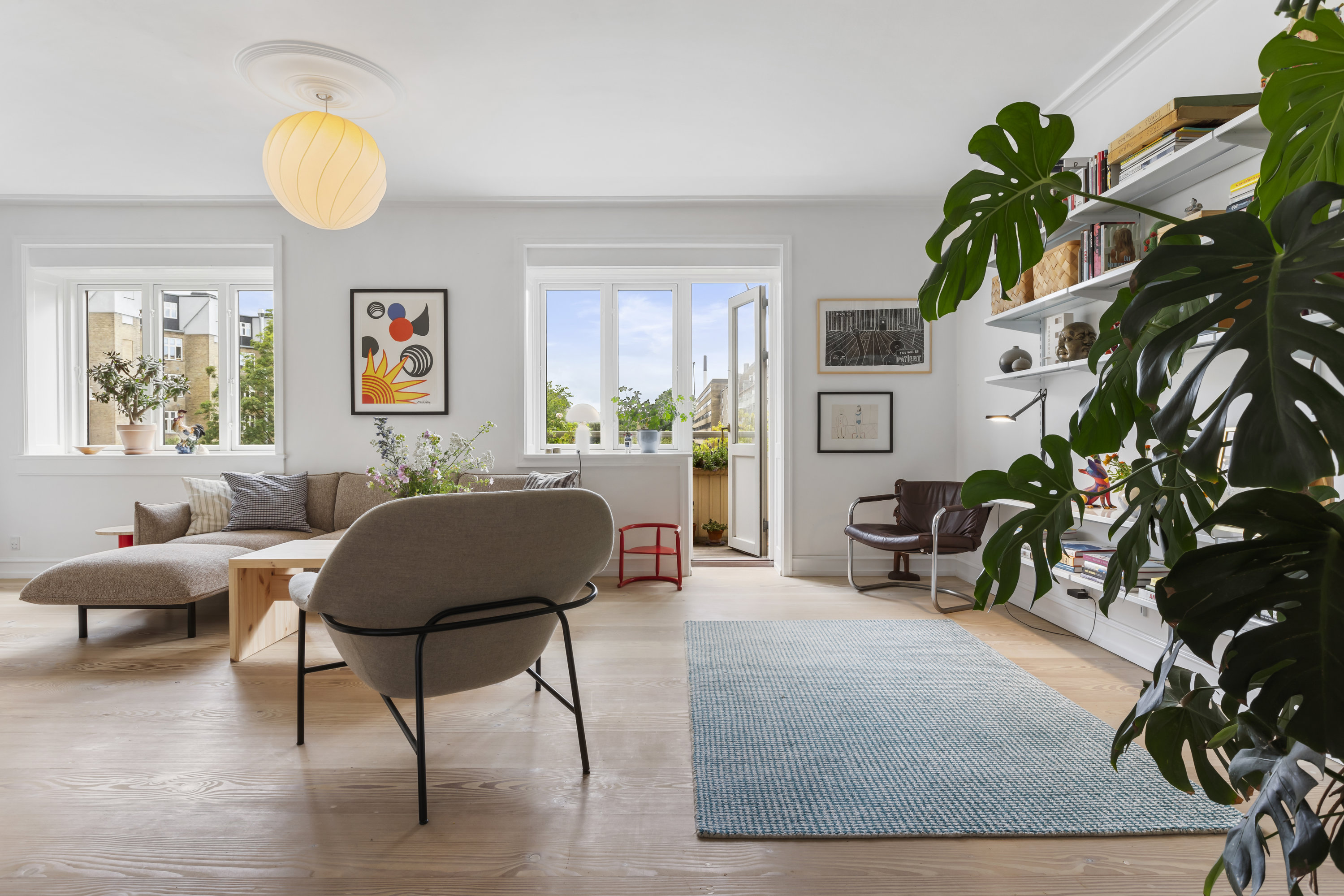 Fremhævet stue billede i fuldskærmstilstand. Billede af Mariendalsvej 65, 2., 2000 Frederiksberg