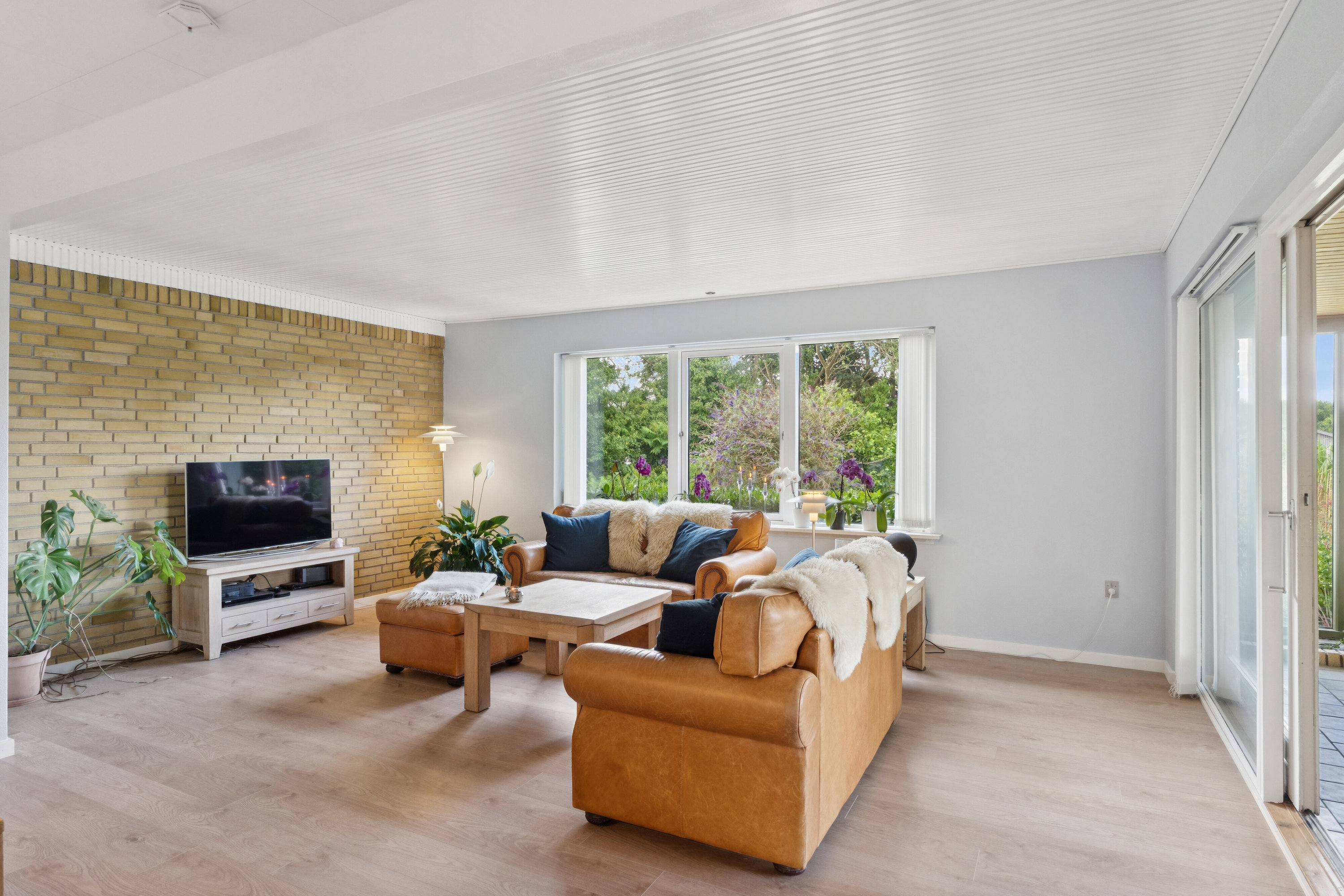 Fremhævet stue billede i fuldskærmstilstand. Billede af Industrivej 13, 4720 Præstø