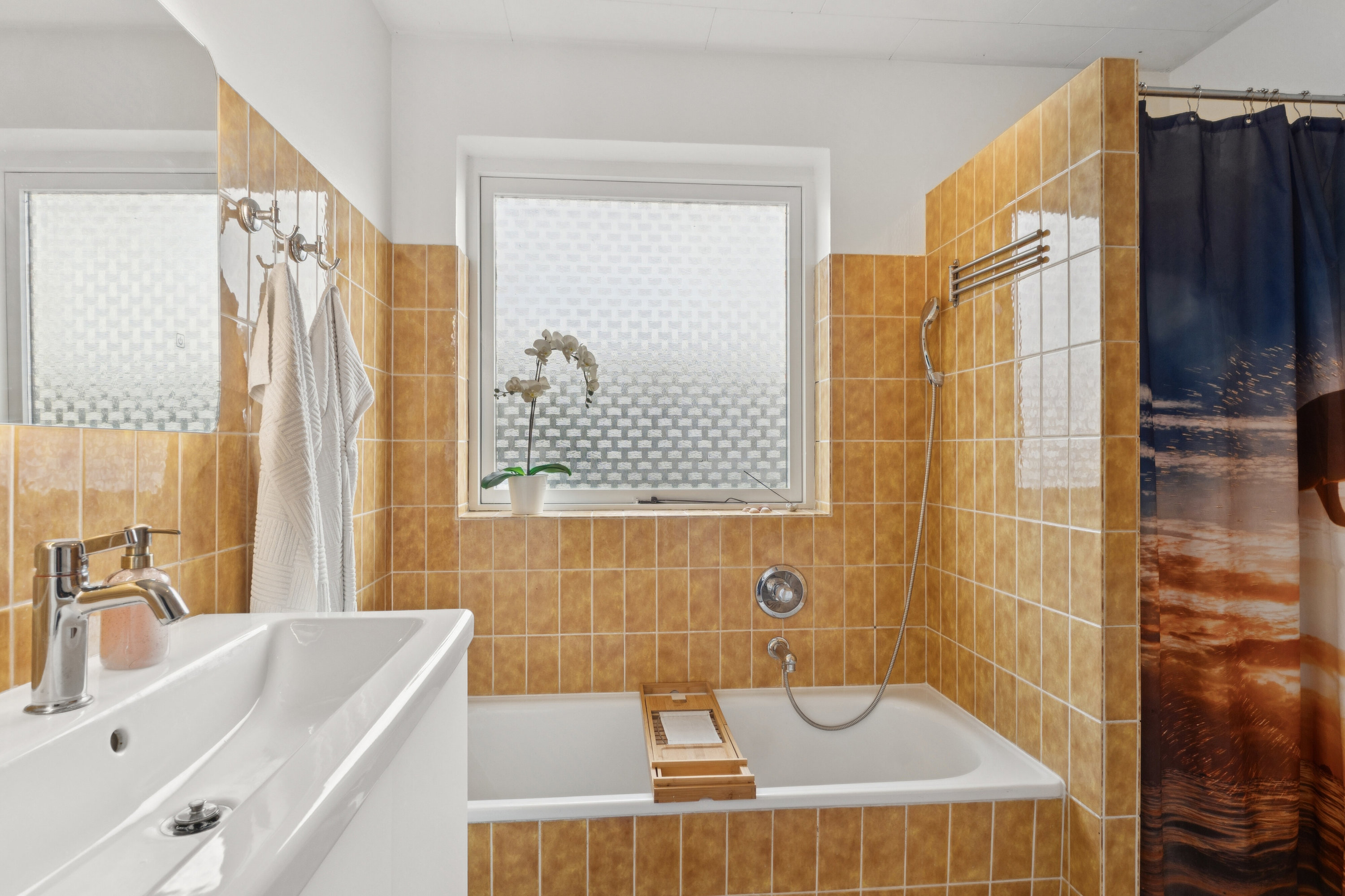 Fremhævet badeværelse billede i fuldskærmstilstand. Billede af Industrivej 13, 4720 Præstø