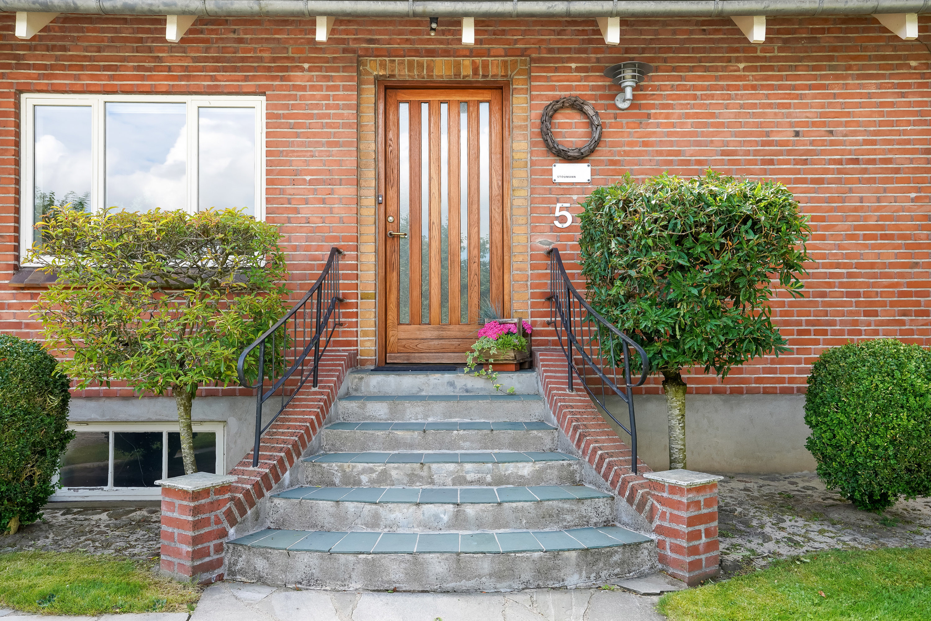 Miniaturebillede 1: ejendommen. Billede af Skolegade 5, 7171 Uldum