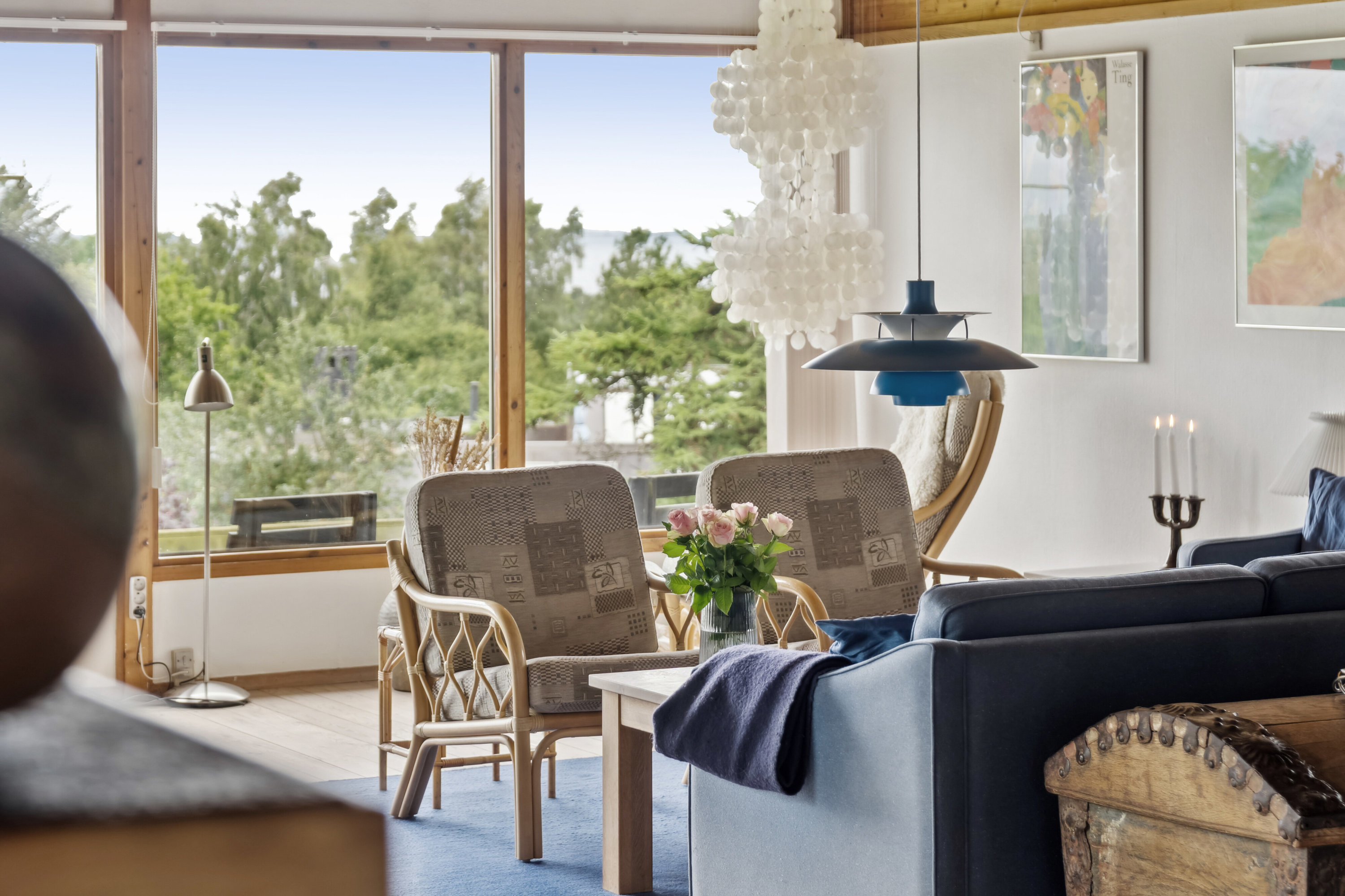 Fremhævet stue billede i fuldskærmstilstand. Billede af Kildehøj 17, Veddinge Bk, 4540 Fårevejle