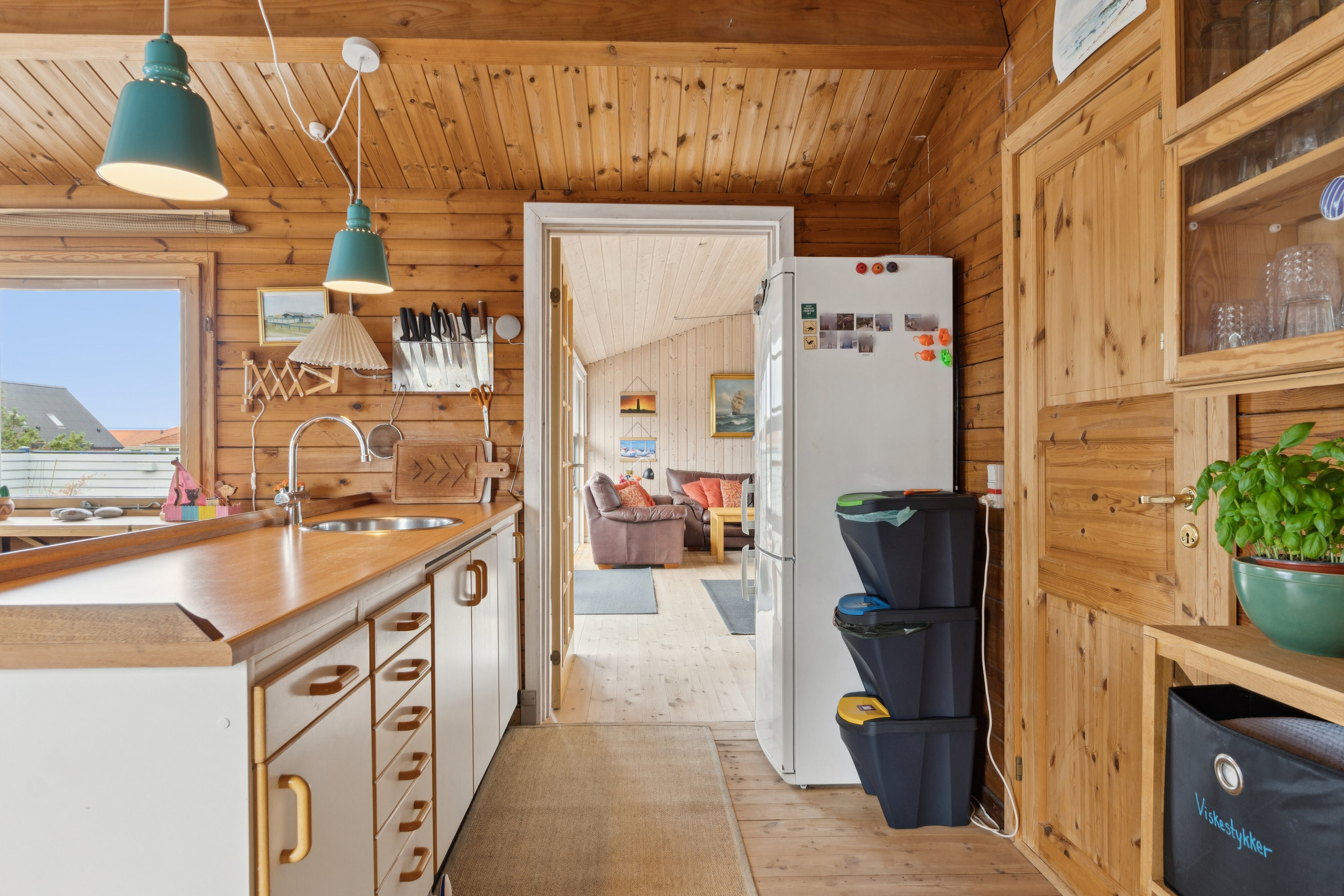 Fremhævet køkken billede i fuldskærmstilstand. Billede af Store Knuds Vej 16, Vorupør, 7700 Thisted