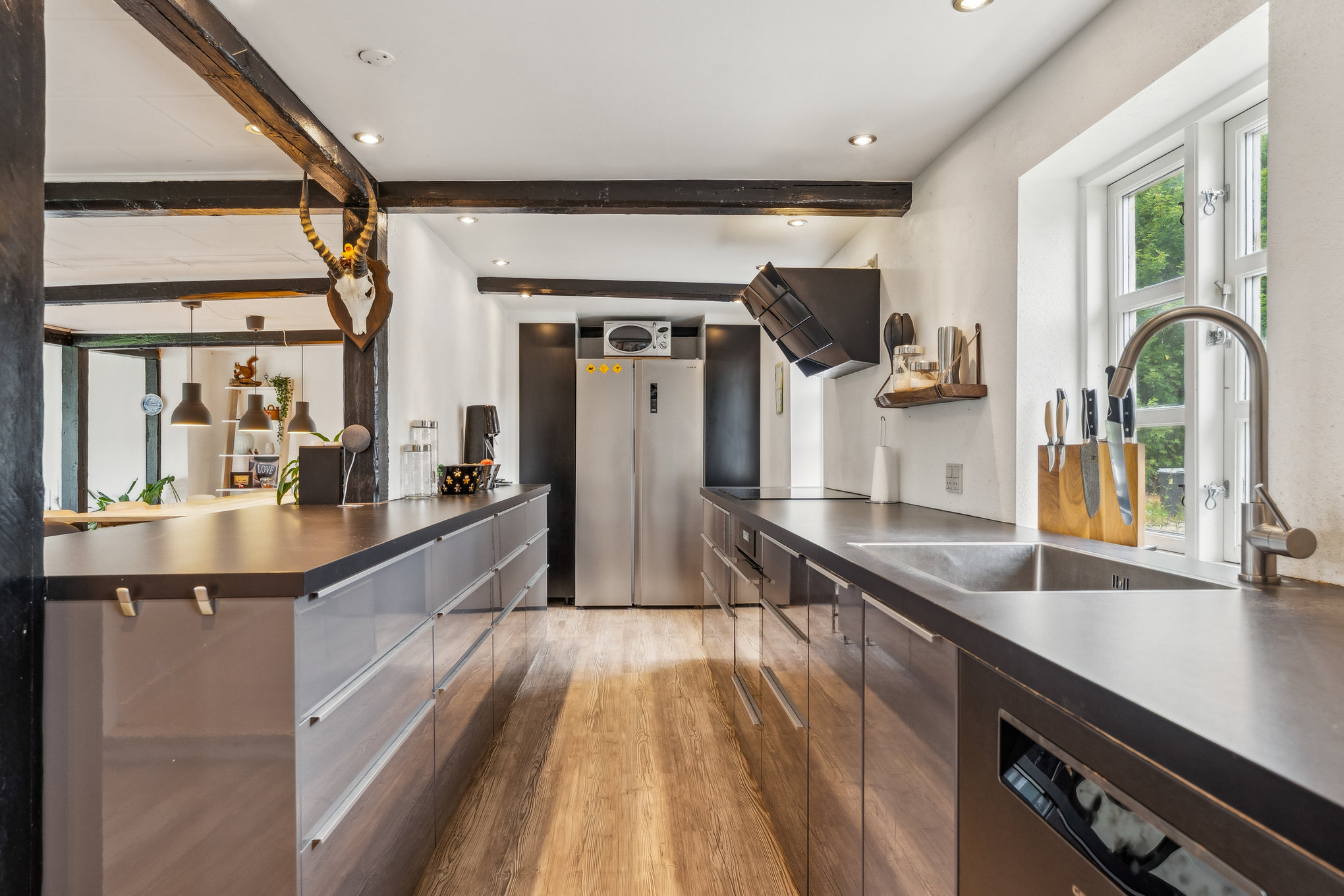 Fremhævet køkken billede i fuldskærmstilstand. Billede af Dalen 10, Ålum, 8920 Randers NV