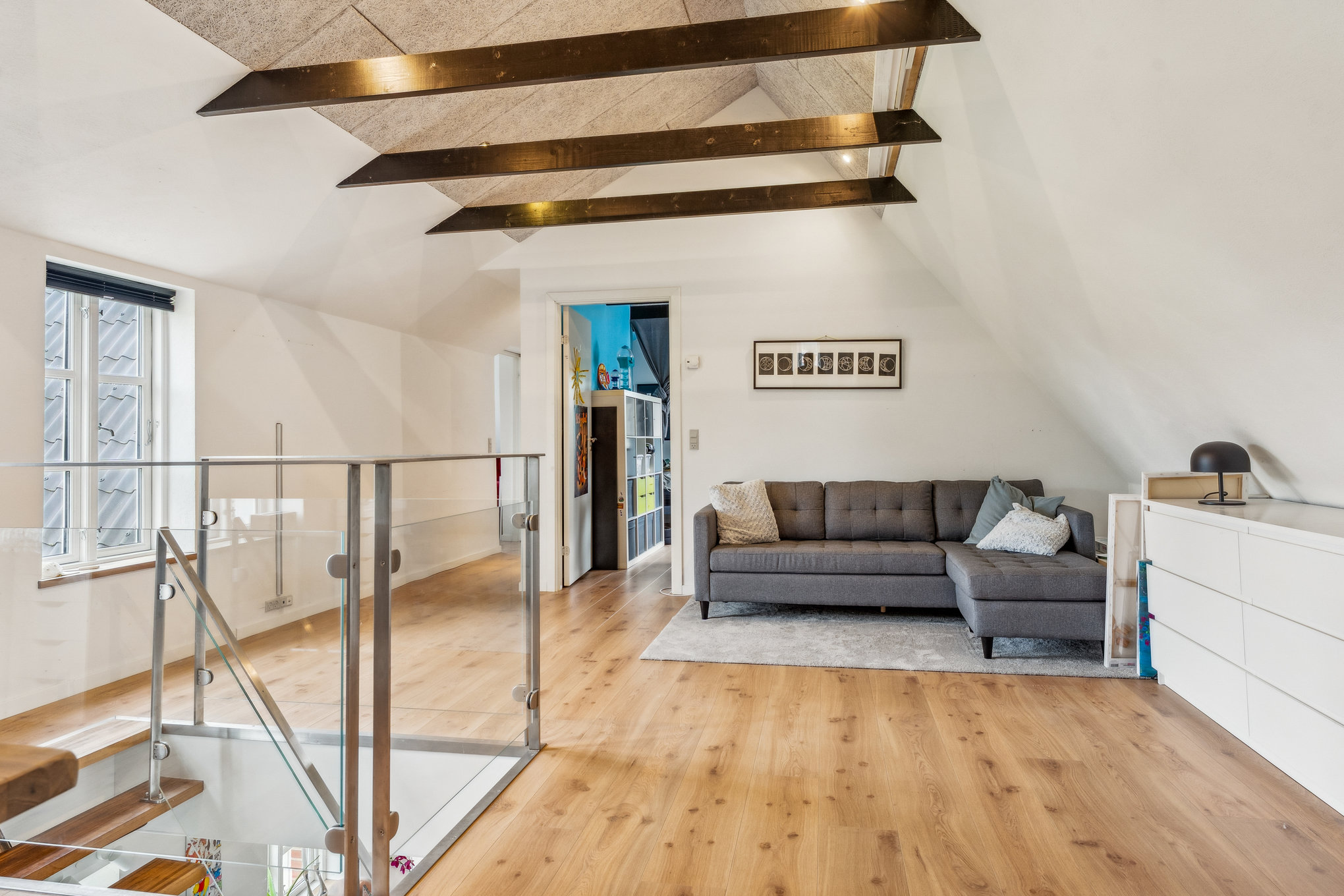 Fremhævet stue billede i fuldskærmstilstand. Billede af Dalen 10, Ålum, 8920 Randers NV