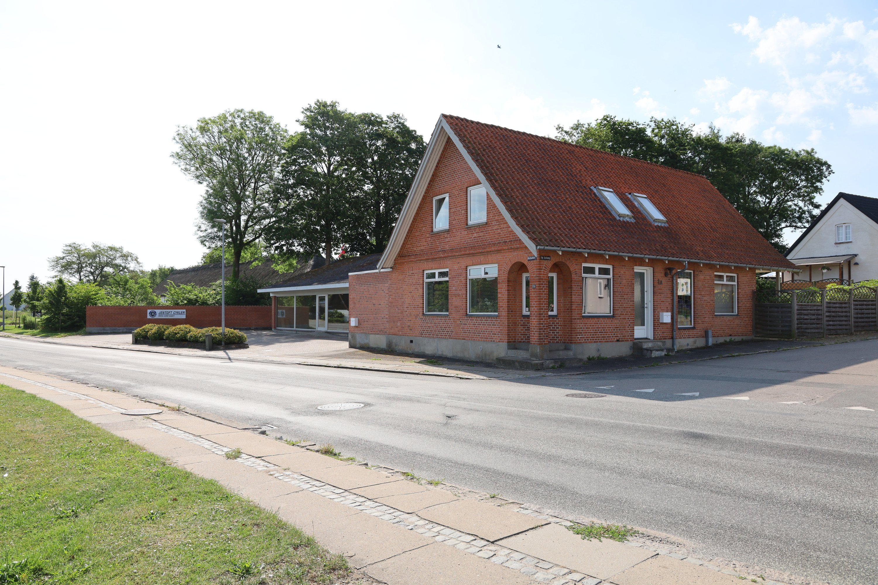 Fremhævet ejendom billede i fuldskærmstilstand. Billede af Ny Kirkevej 1A, 4450 Jyderup