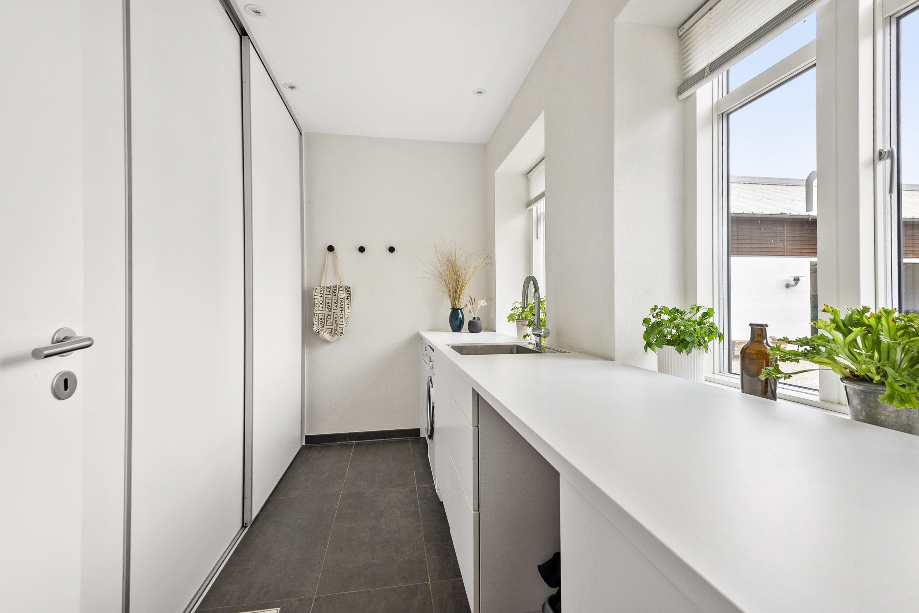 Fremhævet værelse billede i fuldskærmstilstand. Billede af Hoptrup Hovedgade 131, Hoptrup, 6100 Haderslev