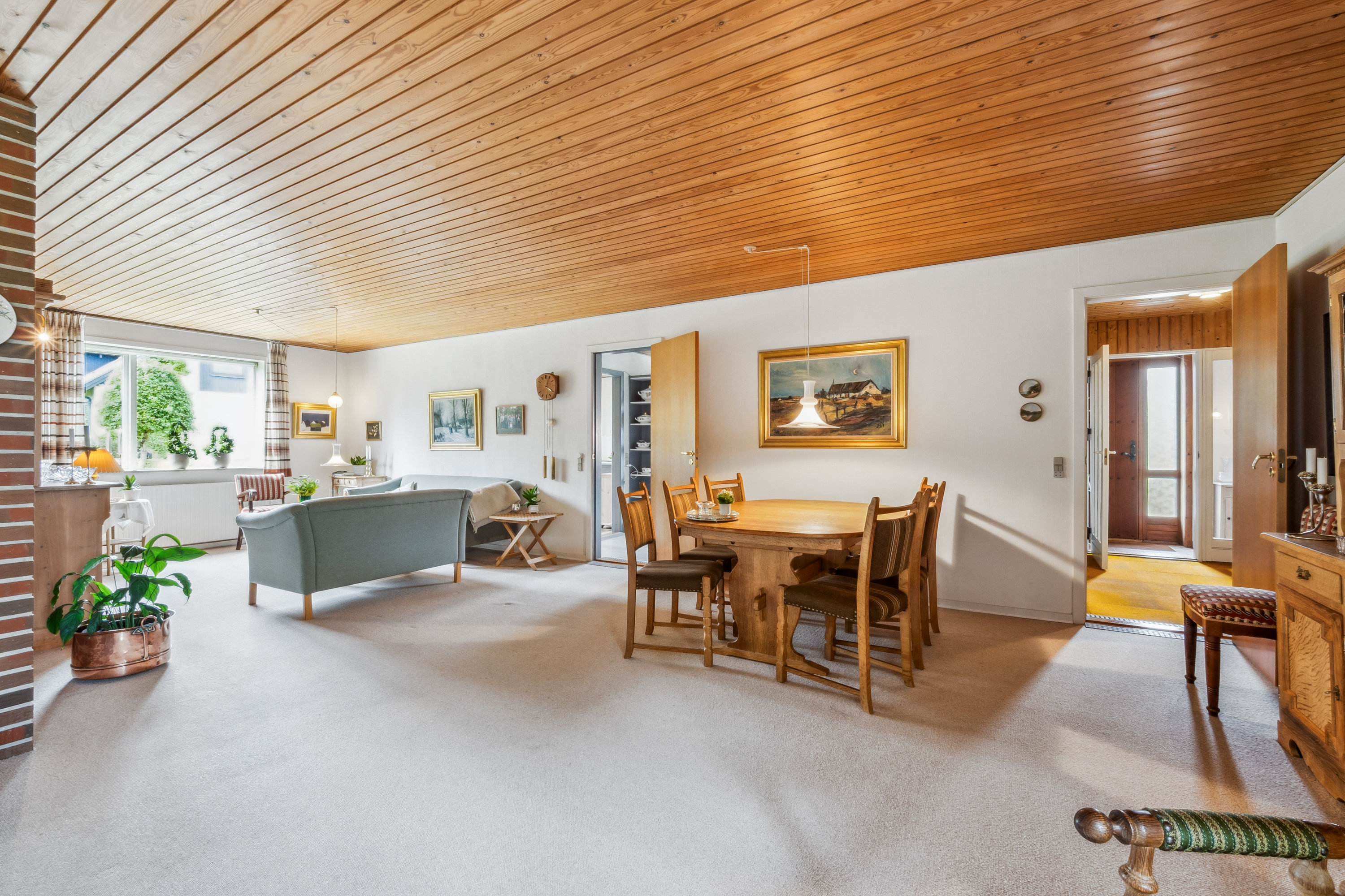 Fremhævet stue billede i fuldskærmstilstand. Billede af Næssundvej 464, Karby, 7960 Karby