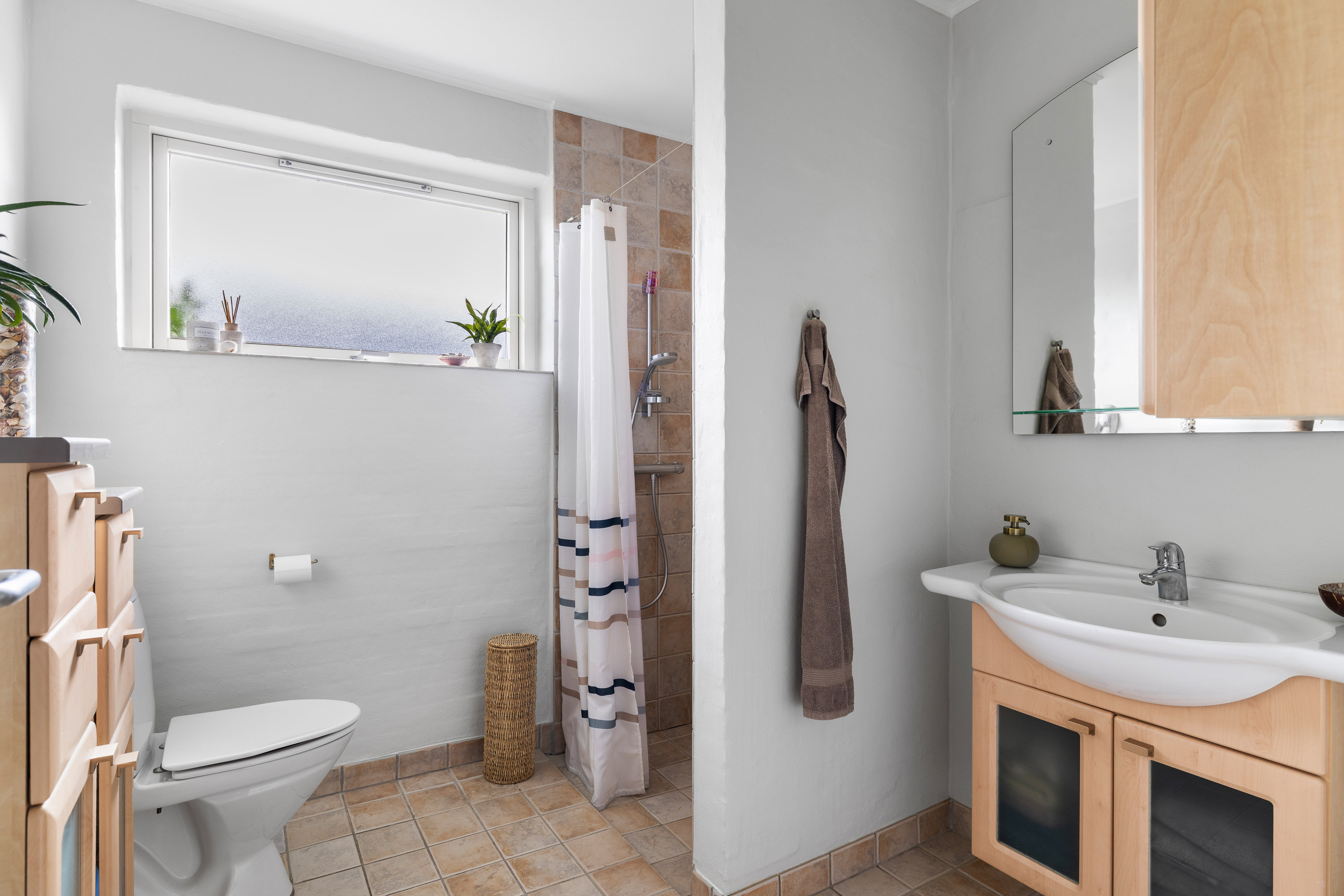 Fremhævet badeværelse billede i fuldskærmstilstand. Billede af Tygsbjergvej 3, Horne, 5600 Faaborg