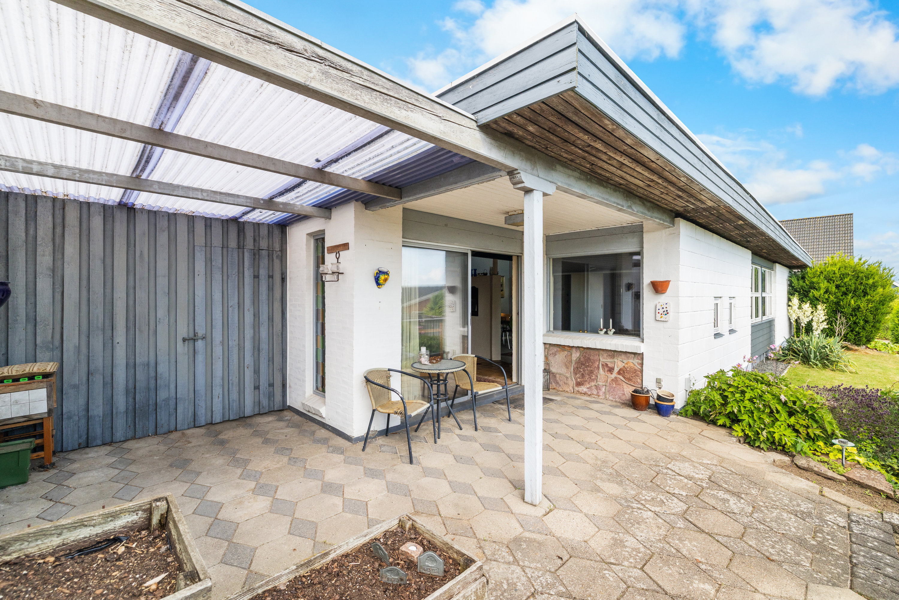 Miniaturebillede 1: overdækket terrasse. Billede af Brevikvej 9, 5600 Faaborg