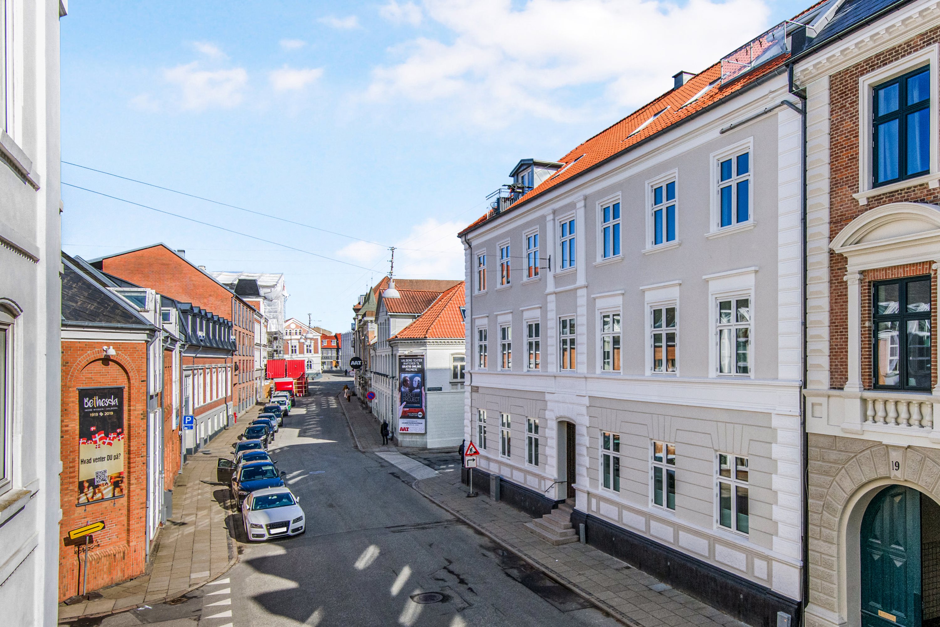 Fremhævet ejendommen billede i fuldskærmstilstand. Billede af Jernbanegade 17, st.. th., 9000 Aalborg