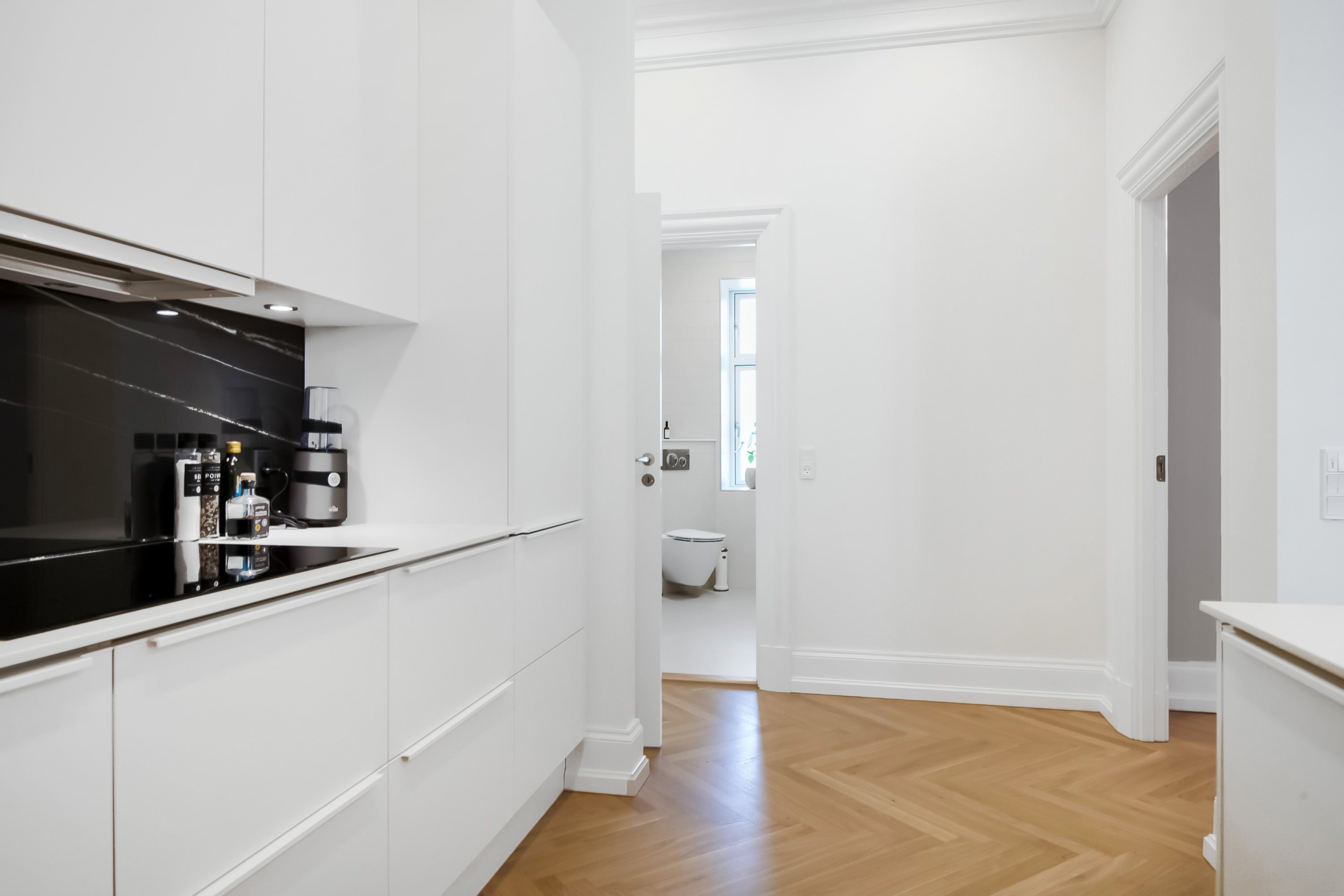 Fremhævet køkken billede i fuldskærmstilstand. Billede af Jernbanegade 17, st.. th., 9000 Aalborg