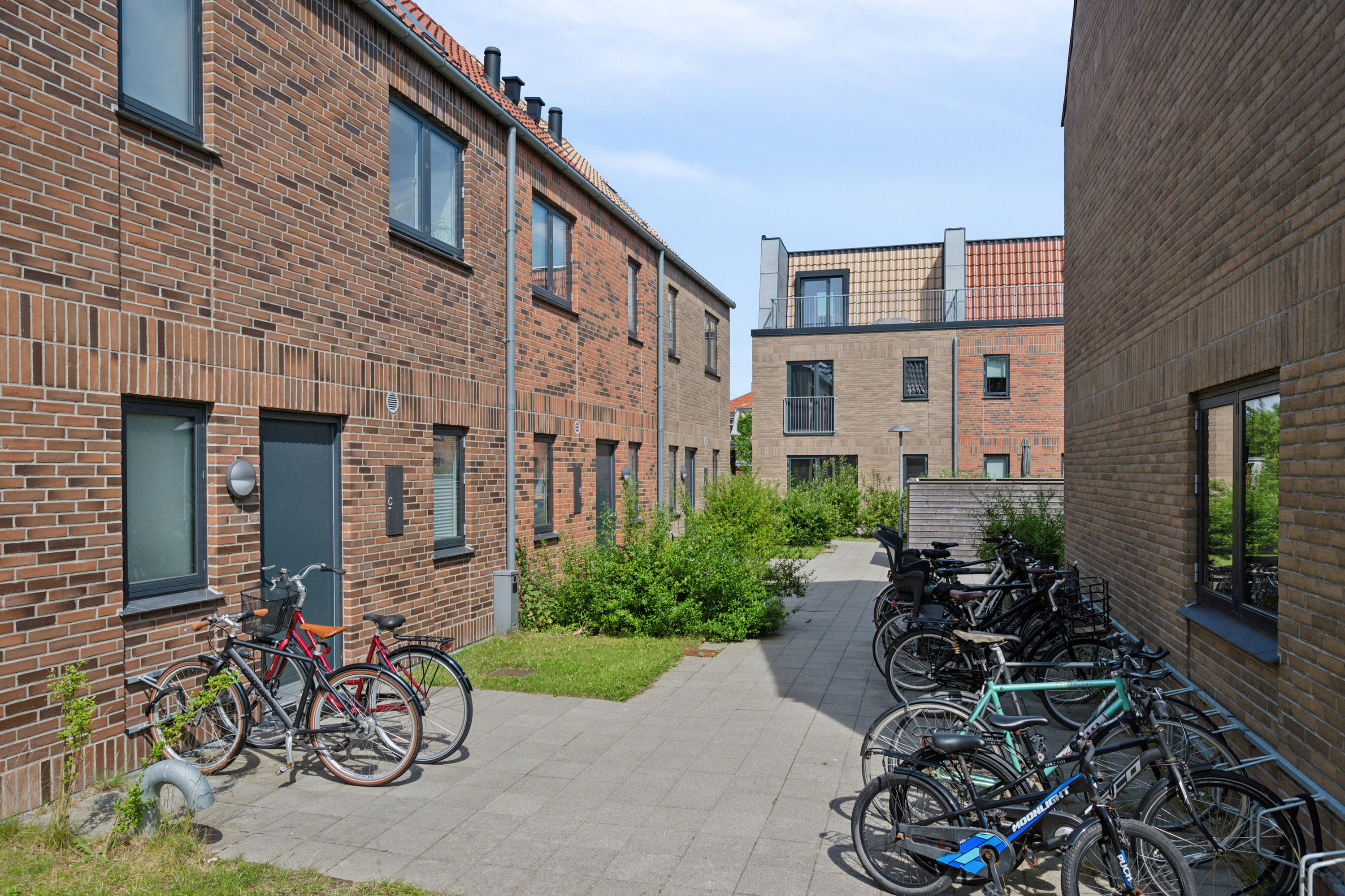 Miniaturebillede 2: udendørs. Billede af Kongovej 14A, 2300 København S