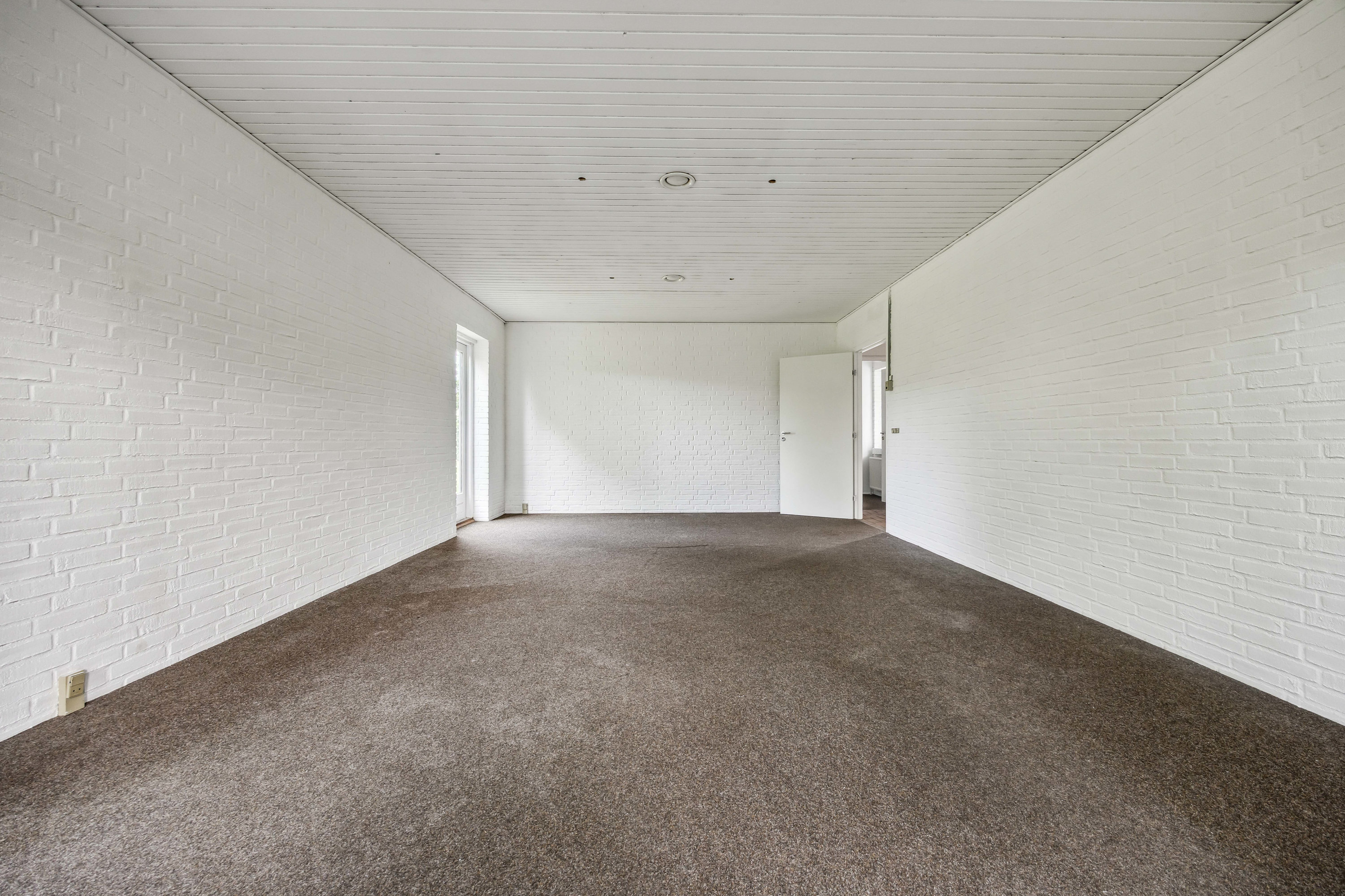 Fremhævet stue billede i fuldskærmstilstand. Billede af Jernbanegade 16, 9610 Nørager