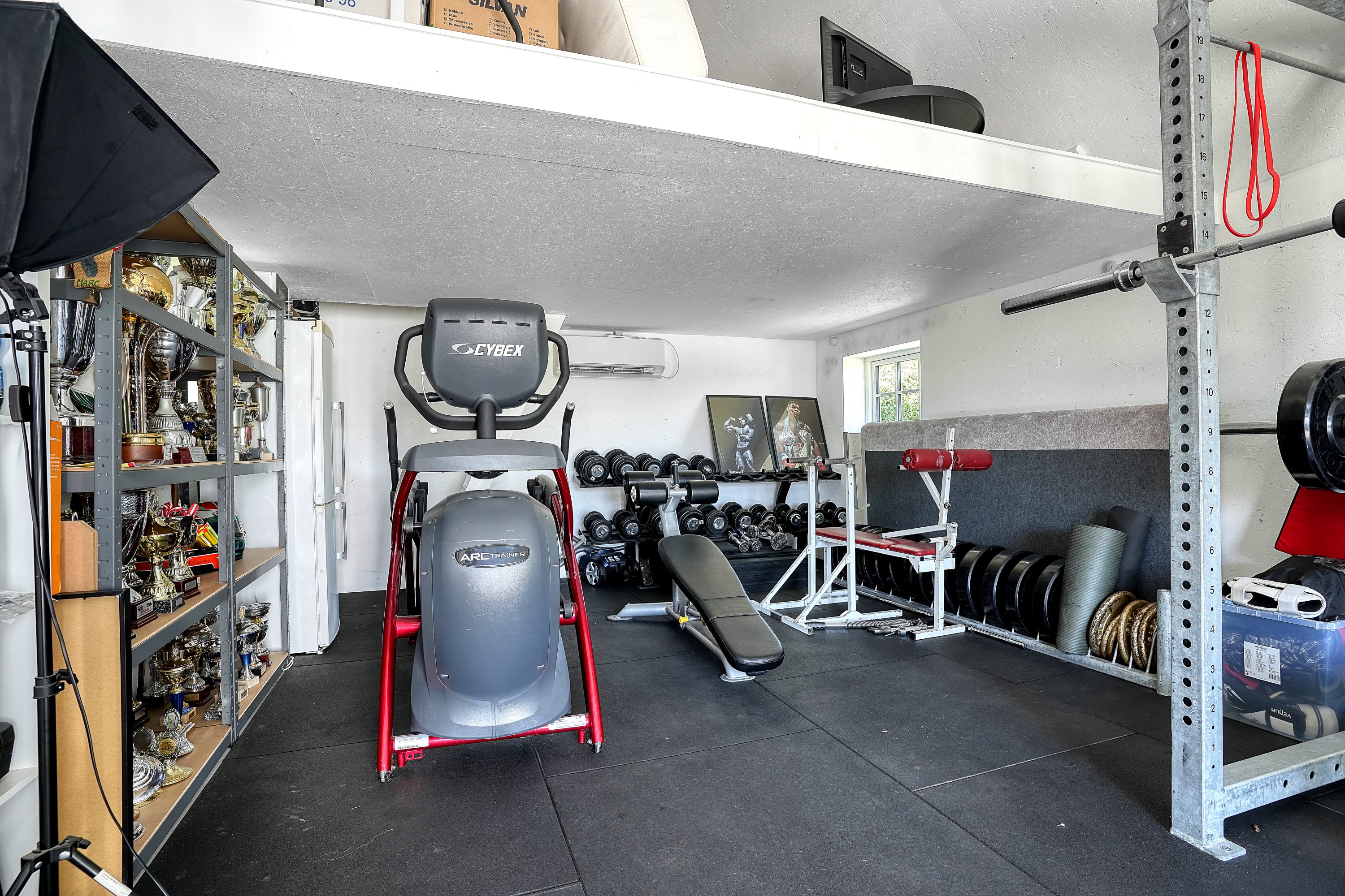 Fremhævet indkørsel billede i fuldskærmstilstand. Billede af Yderholmvej 22, Solrød, 2680 Solrød Strand