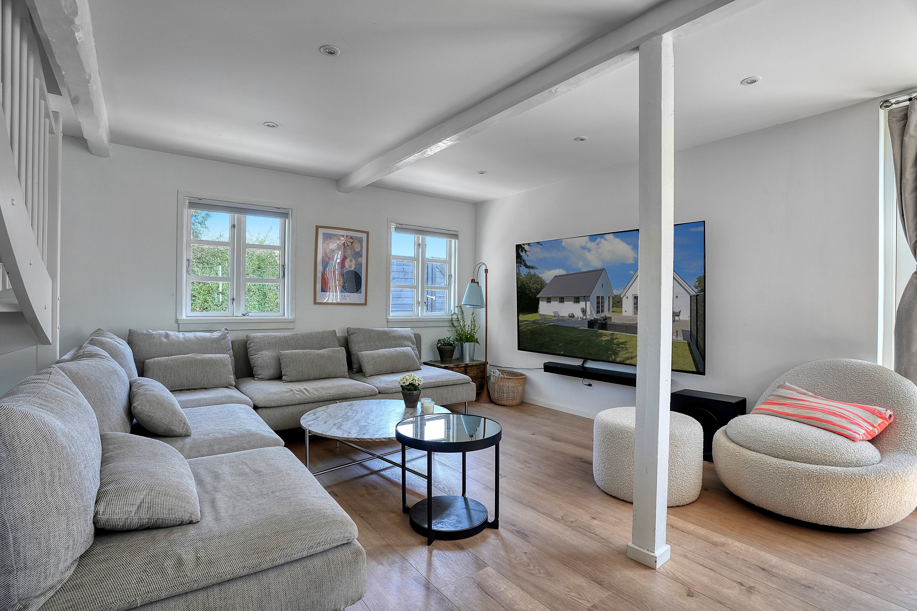 Fremhævet stue billede i fuldskærmstilstand. Billede af Yderholmvej 22, Solrød, 2680 Solrød Strand