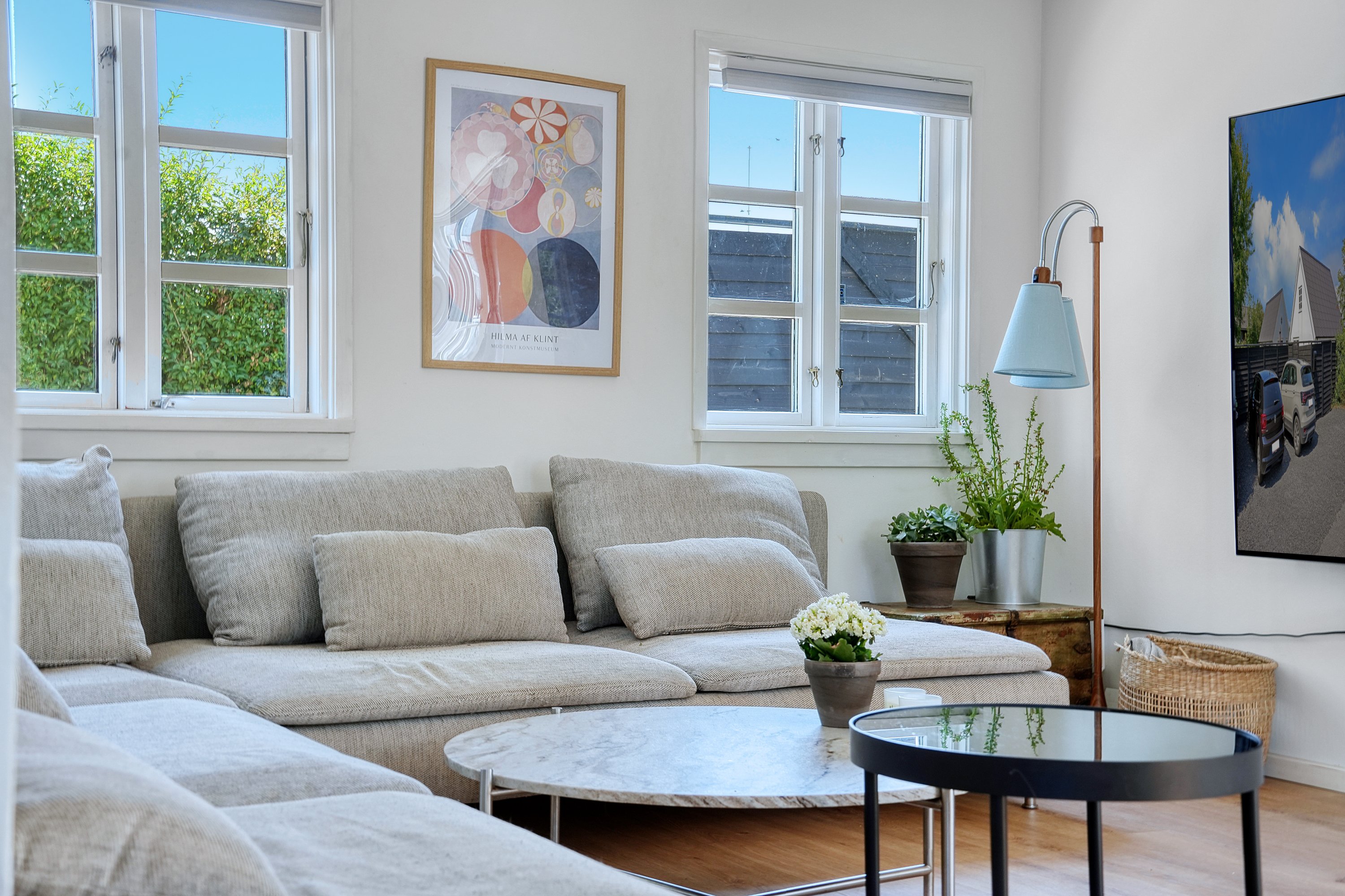 Fremhævet stue billede i fuldskærmstilstand. Billede af Yderholmvej 22, Solrød, 2680 Solrød Strand