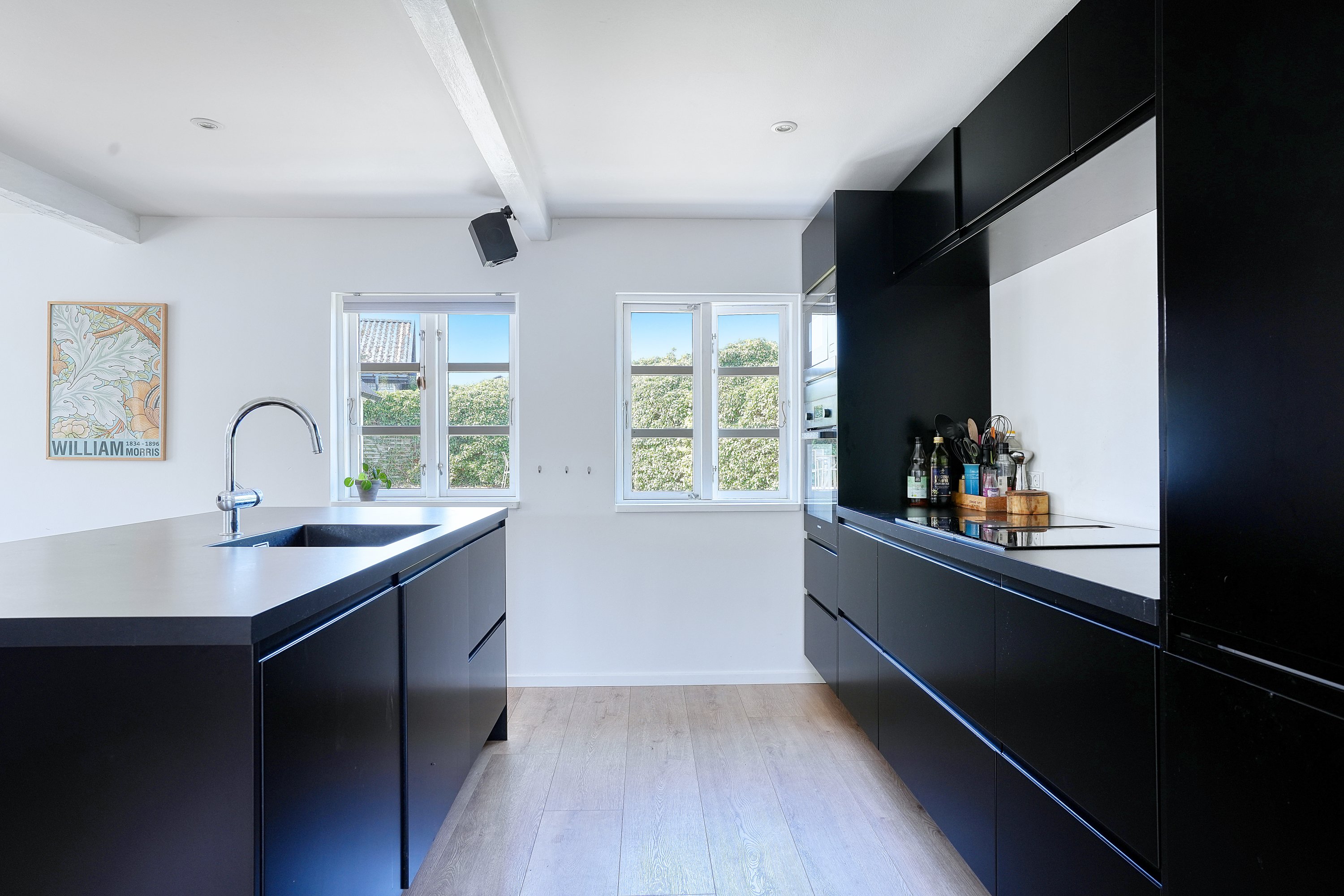 Fremhævet køkken billede i fuldskærmstilstand. Billede af Yderholmvej 22, Solrød, 2680 Solrød Strand