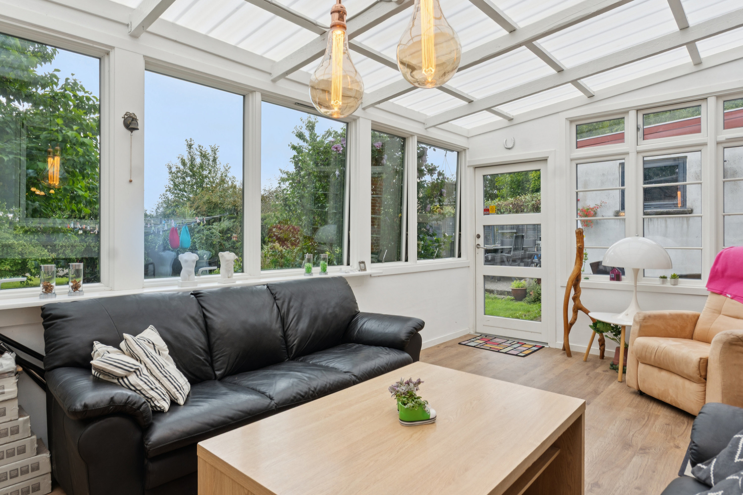 Fremhævet stue billede i fuldskærmstilstand. Billede af Bogensevej 368, Næsbyhoved-Broby, 5270 Odense N