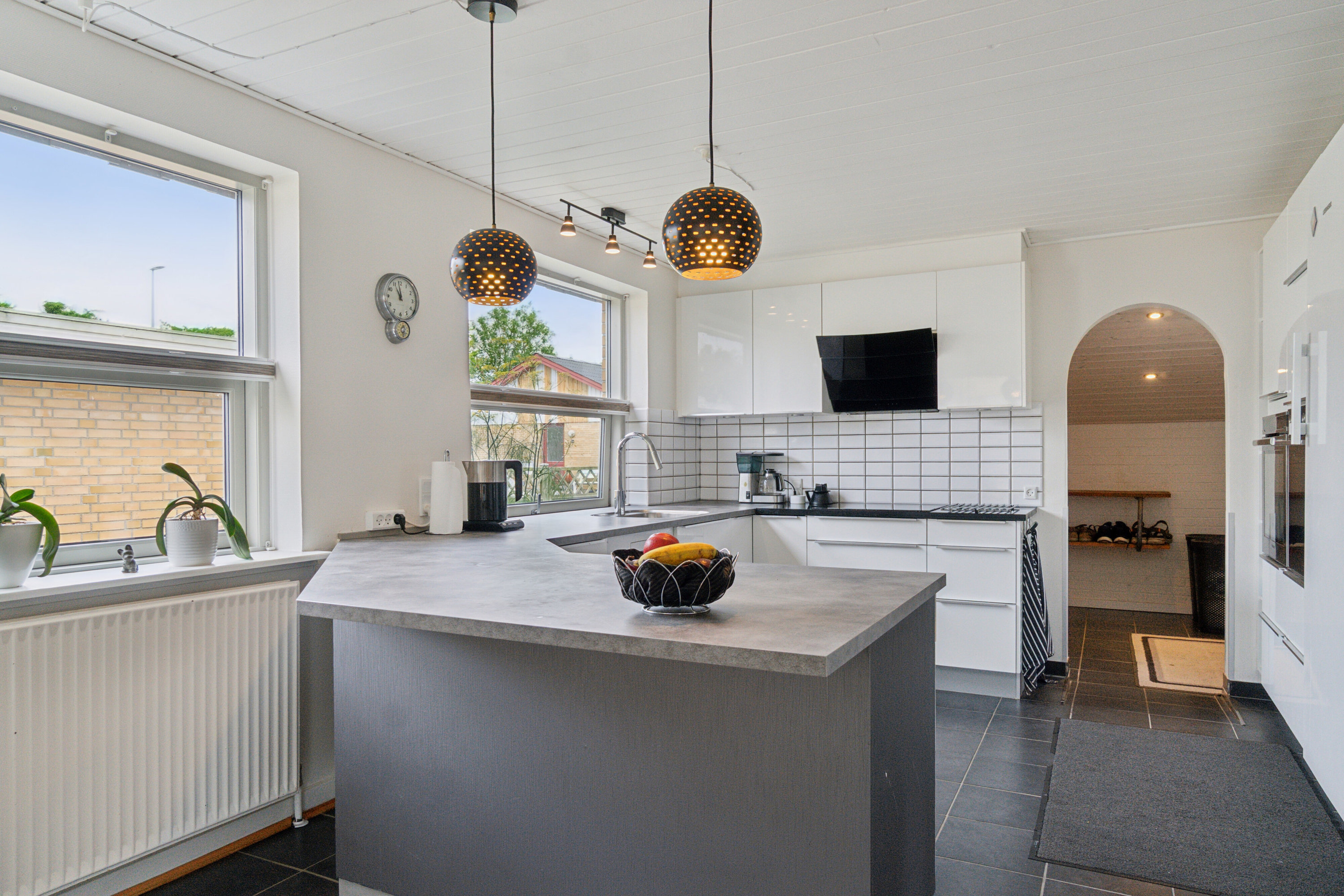 Fremhævet køkken billede i fuldskærmstilstand. Billede af Anemonevej 11, 8722 Hedensted