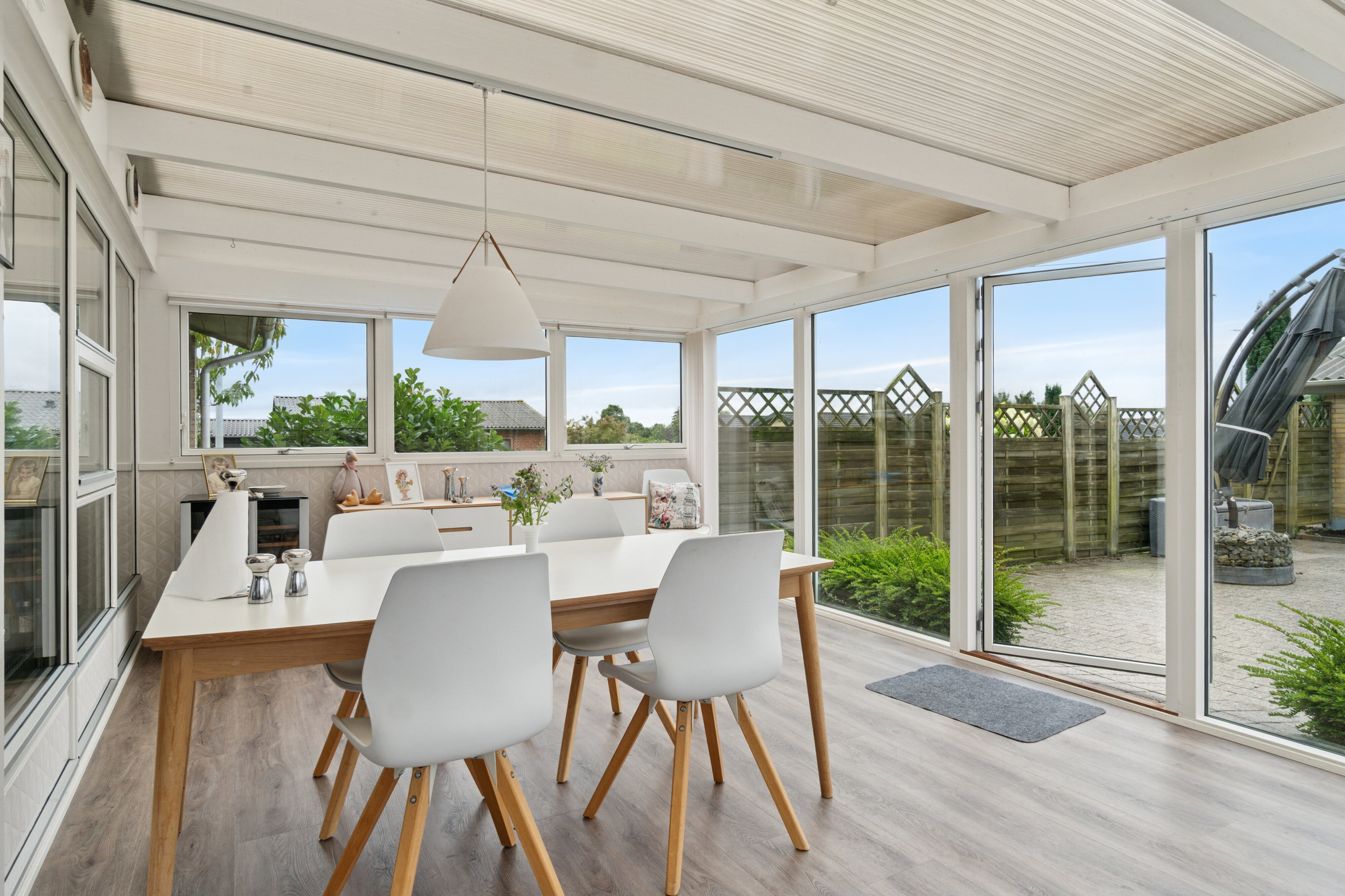 Fremhævet spisestue billede i fuldskærmstilstand. Billede af Anemonevej 11, 8722 Hedensted