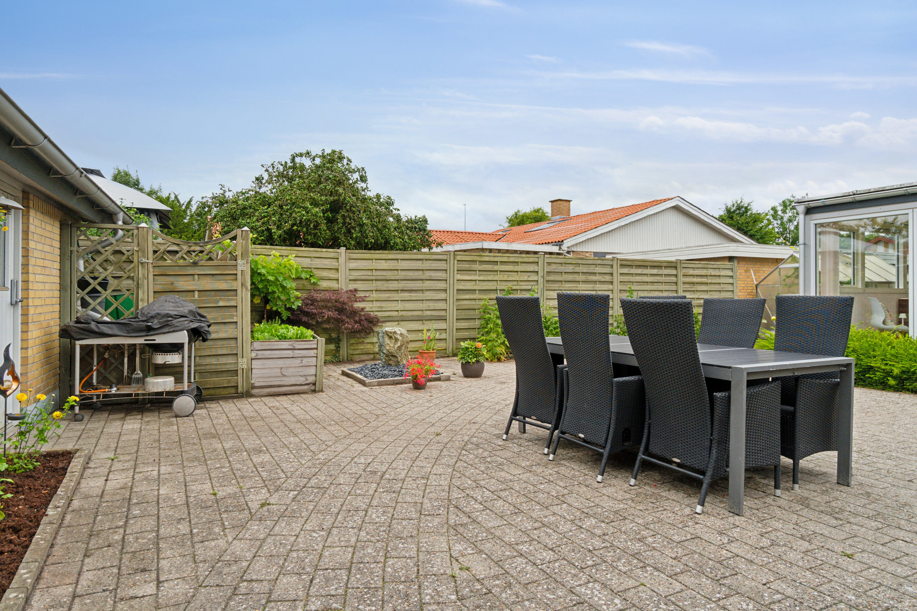 Fremhævet terrasse billede i fuldskærmstilstand. Billede af Anemonevej 11, 8722 Hedensted