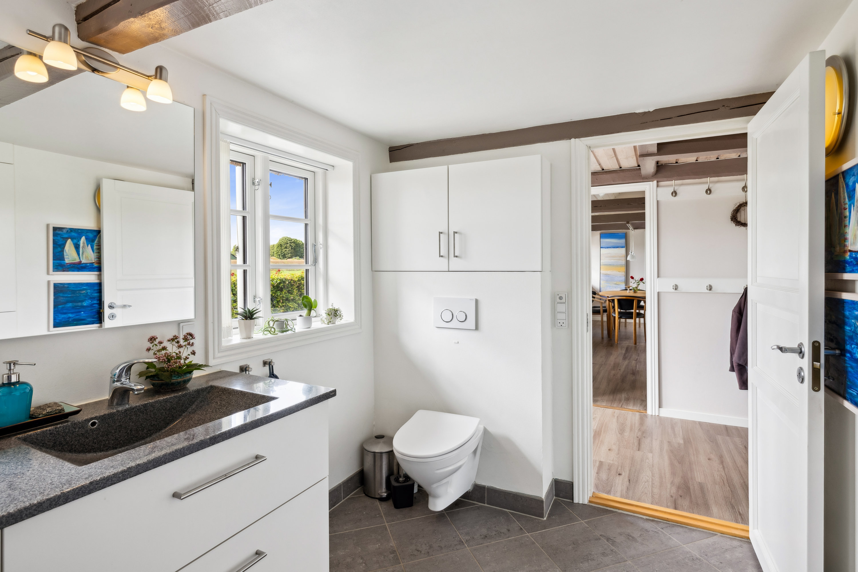 Fremhævet badeværelse billede i fuldskærmstilstand. Billede af Borrevej 9, 8850 Bjerringbro